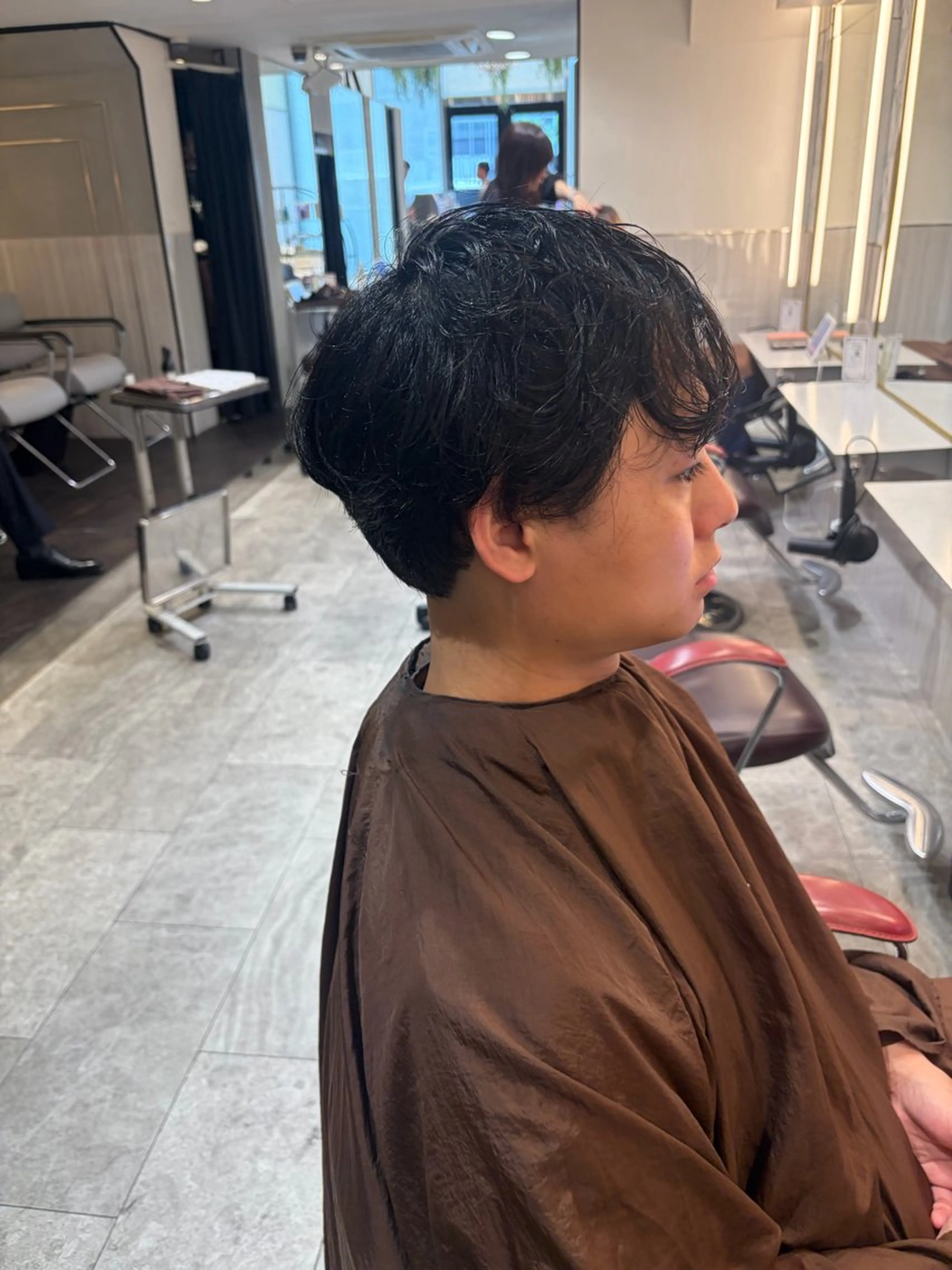 パーマ メンズ earth銀座 青山🩵のヘアスタイル