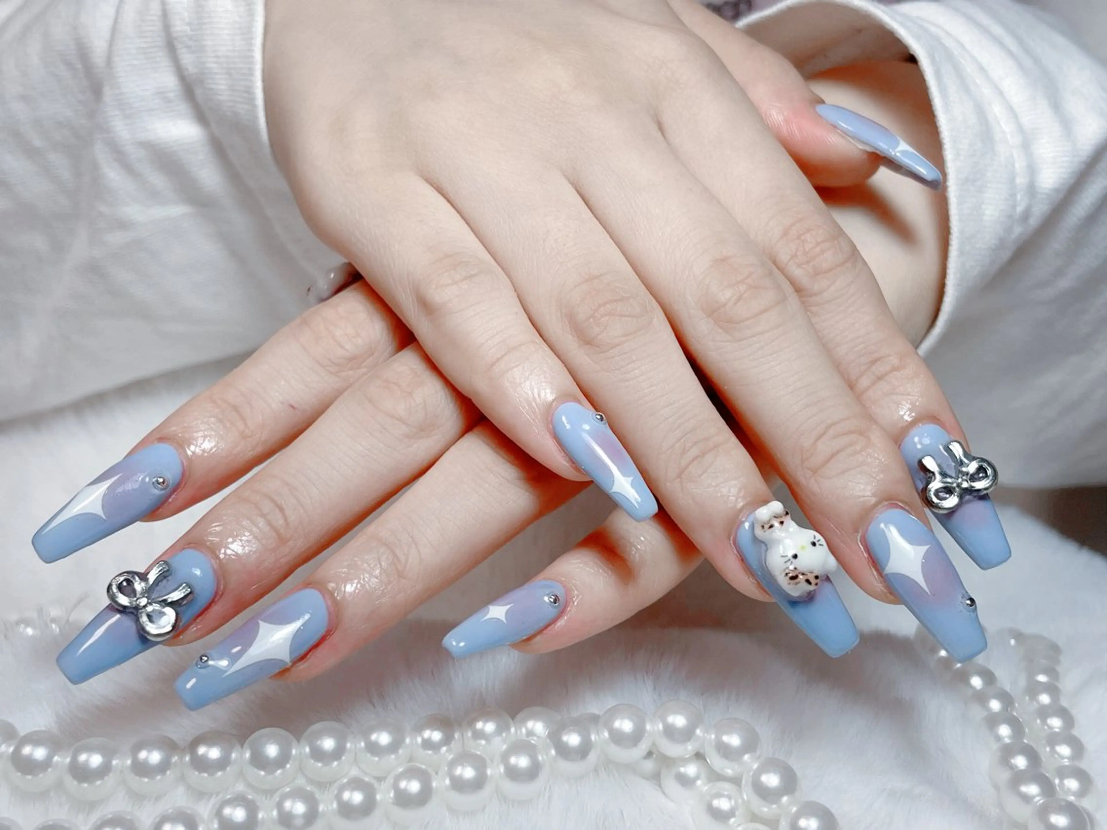 ネイル チークネイル 持ち込み ハンドネイル B·U Nail大宮 長さだし専門店のネイルデザイン