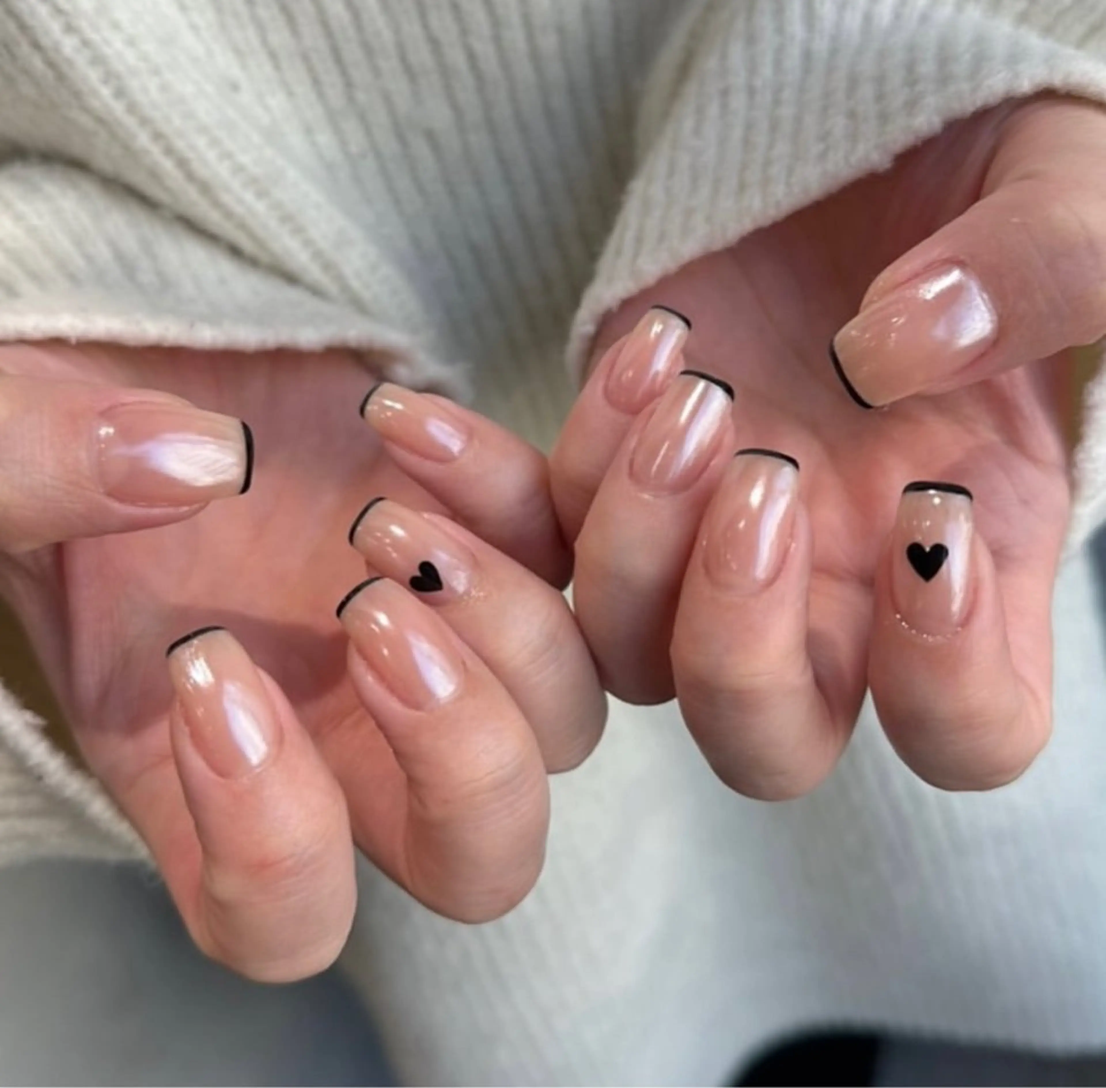 ネイル フレンチネイル ハート シンプルネイル Rommy Arisaのネイルデザイン