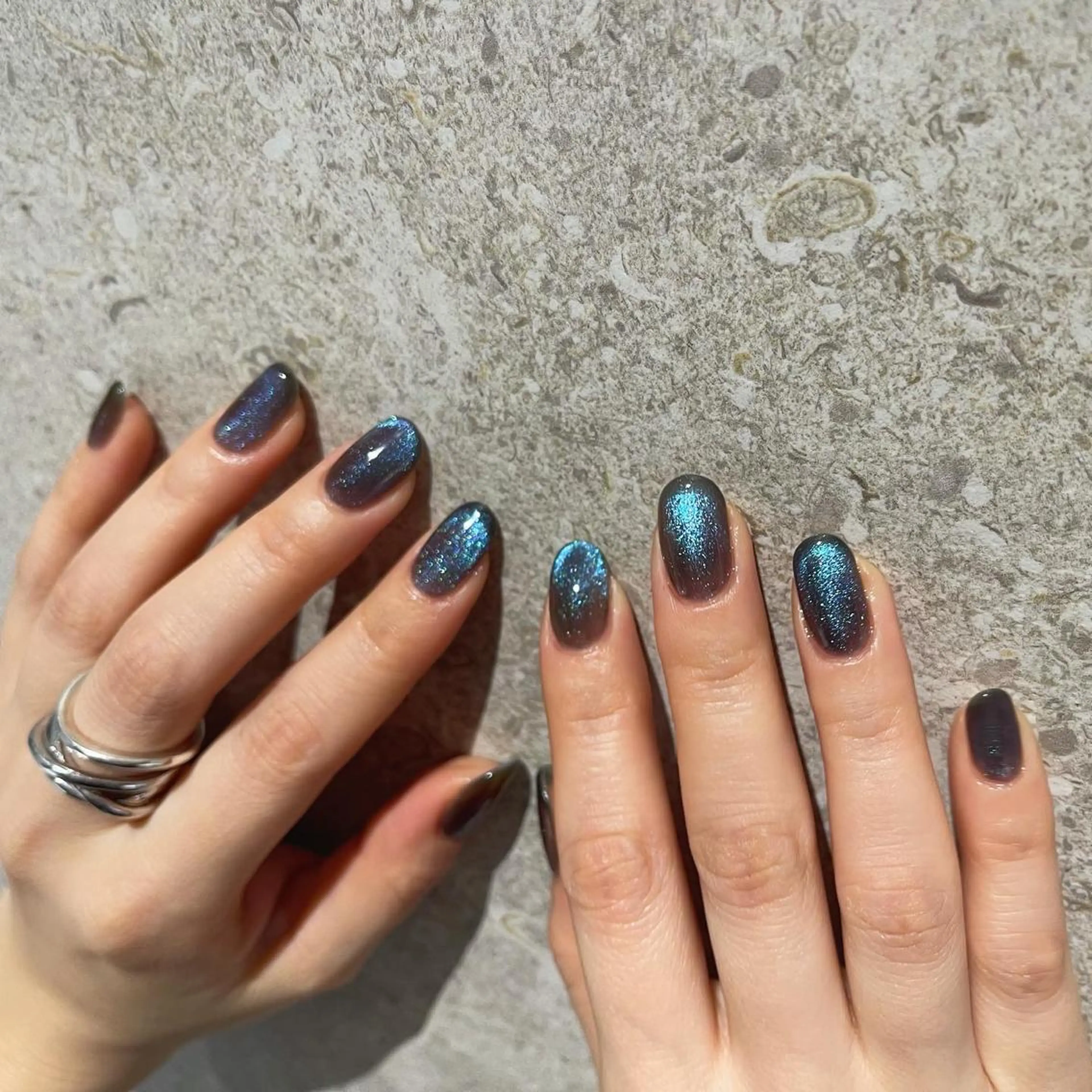 27限定オフなし ワンカラー¥5400オーロラ、ミラー¥6500マグネット¥6900の写真