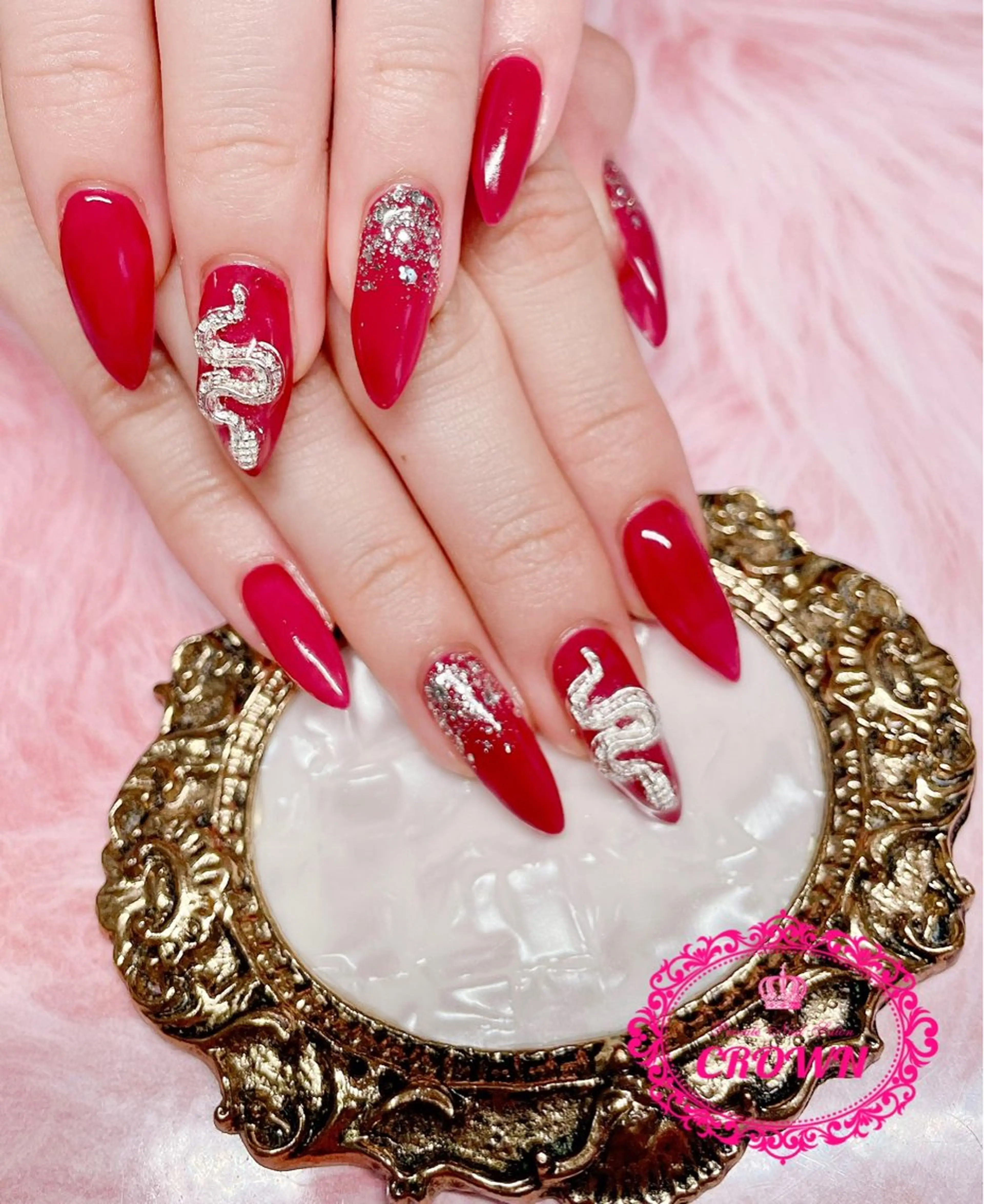ネイル CROWN プライベートサロンのネイルデザイン