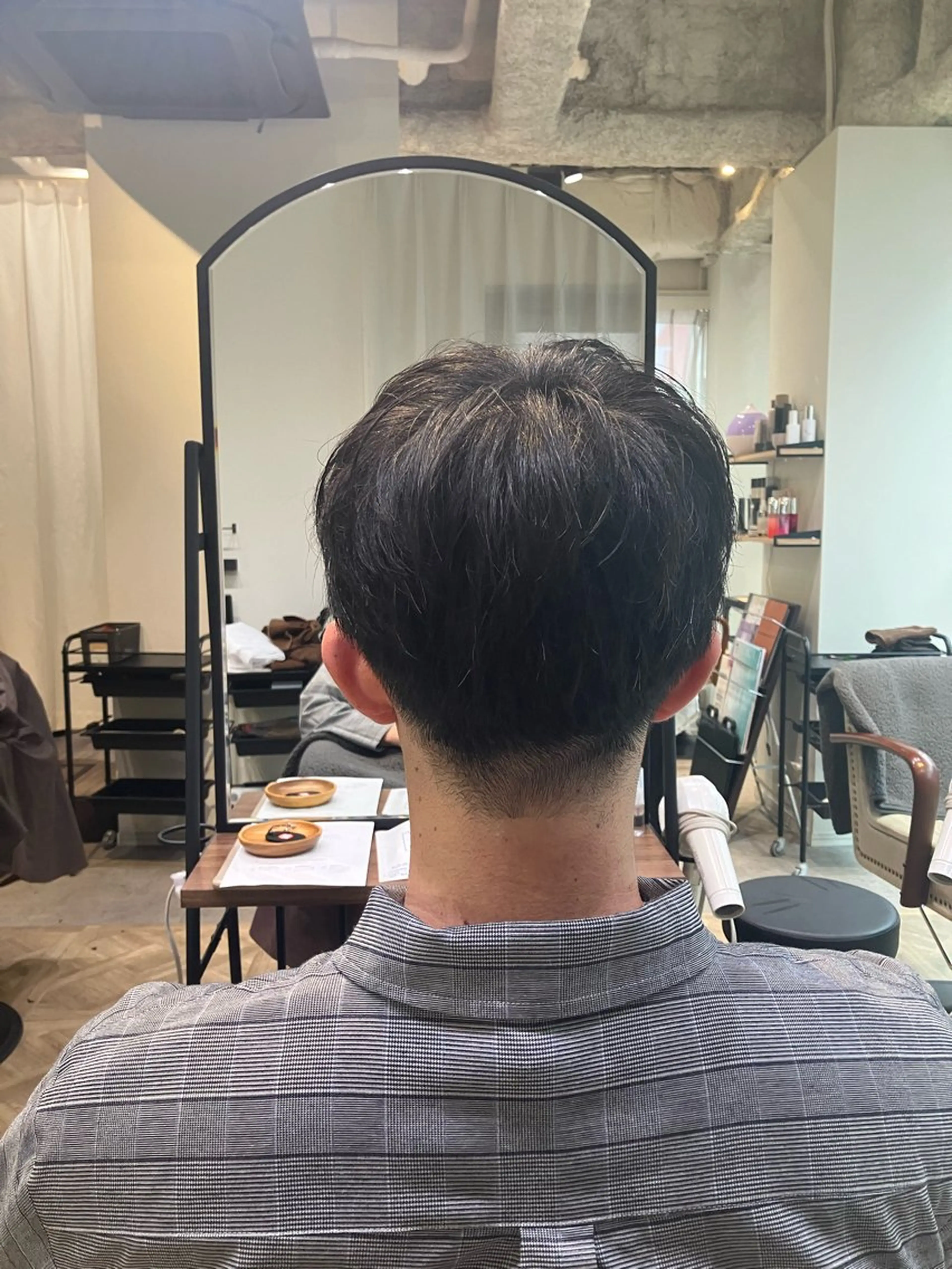 メンズ 及川まき 　オリーブ グレージュカラー♪のヘアスタイル