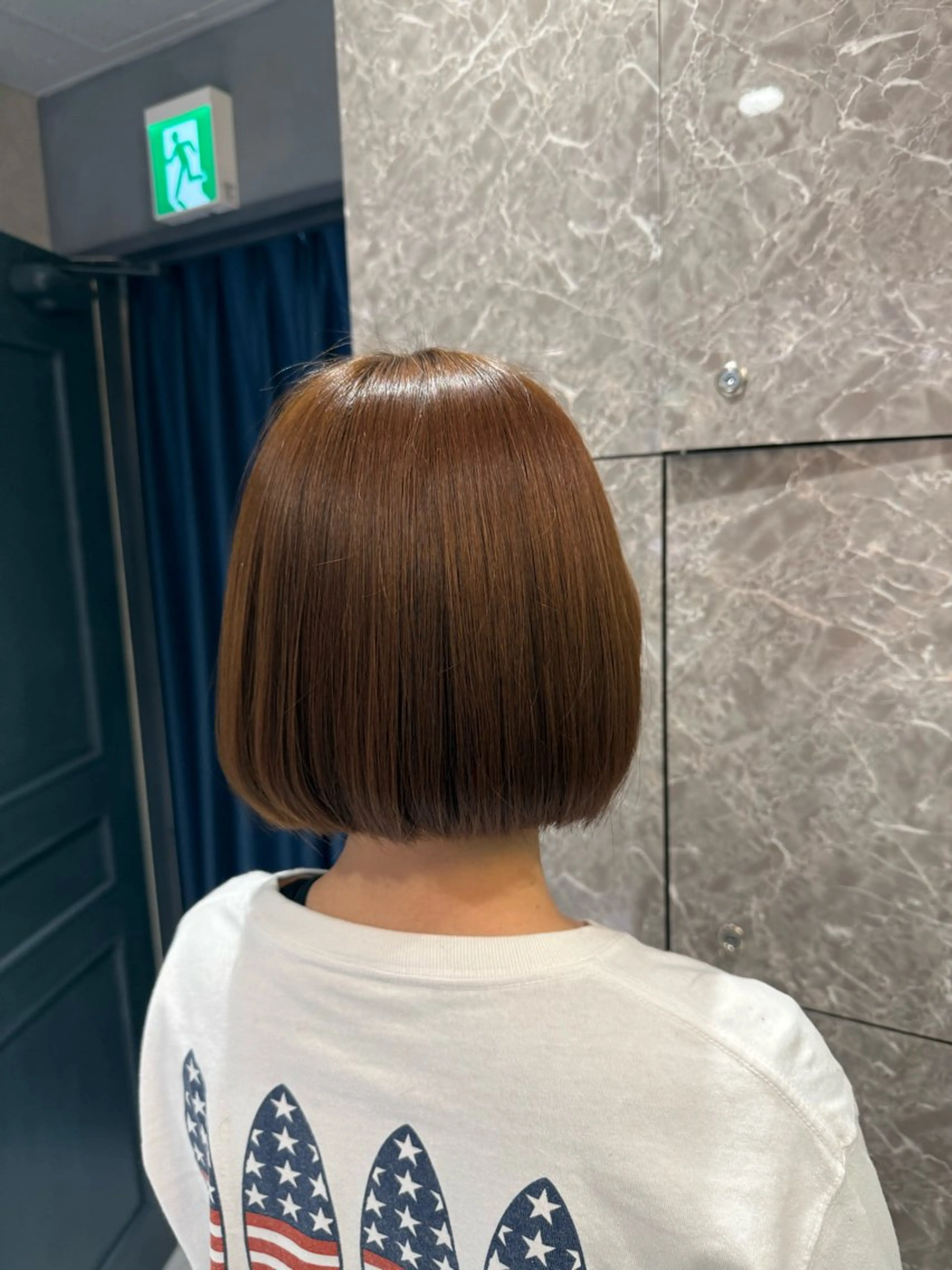 ショート カット トリートメント 艶ブラウン/赤み消し /盛れる顔周りのヘアスタイル