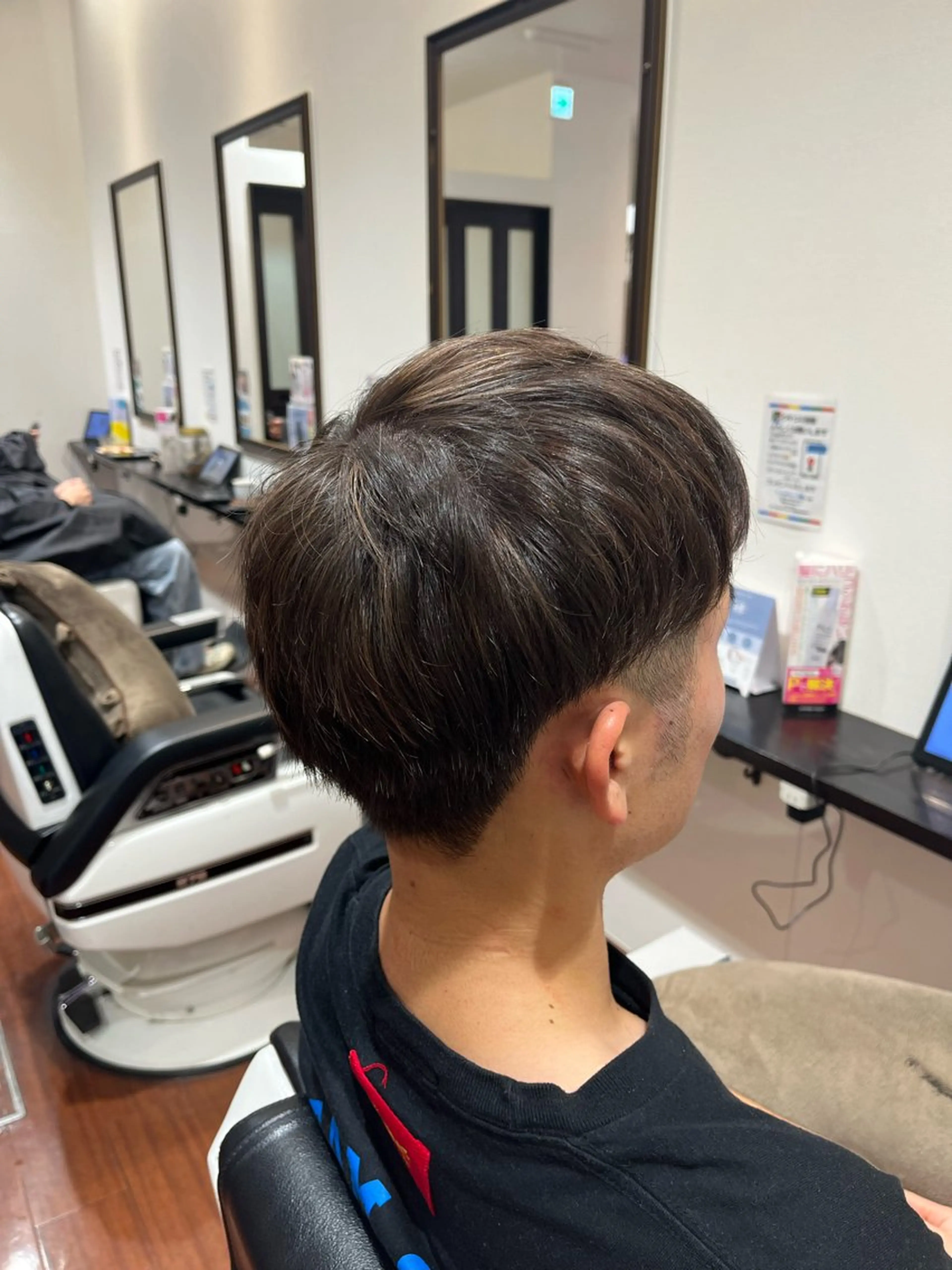 ショート カラー ブラウンカラー 透明感カラー カット 🐻牧野 芹帆🐻のヘアスタイル