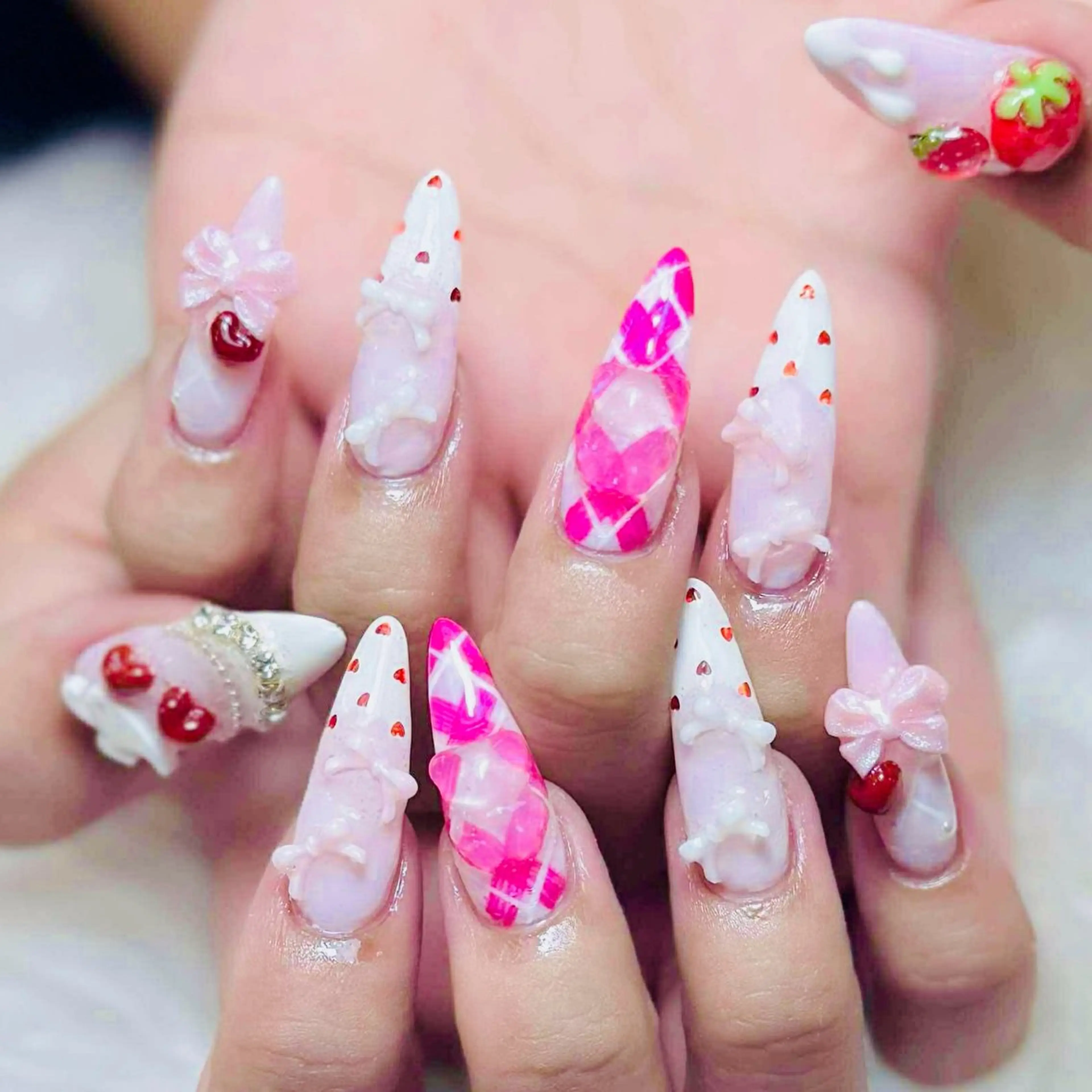 ネイル チークネイル 長さ出し フラッシュネイル フレンチネイル グラデーション ハンドネイル AN NAIL SALONのネイルデザイン