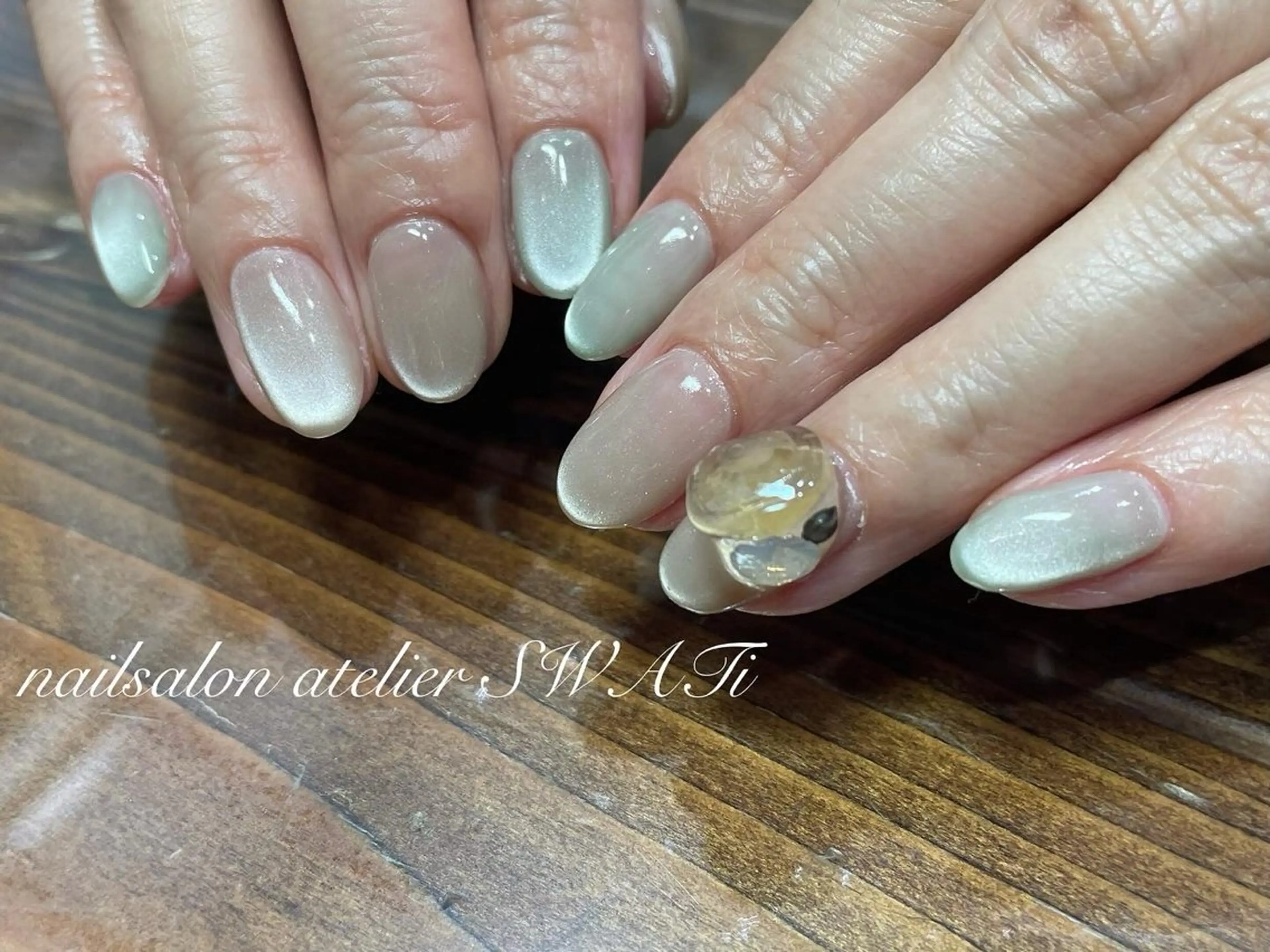 ネイル ハンドネイル nailsalon SWATiのネイルデザイン