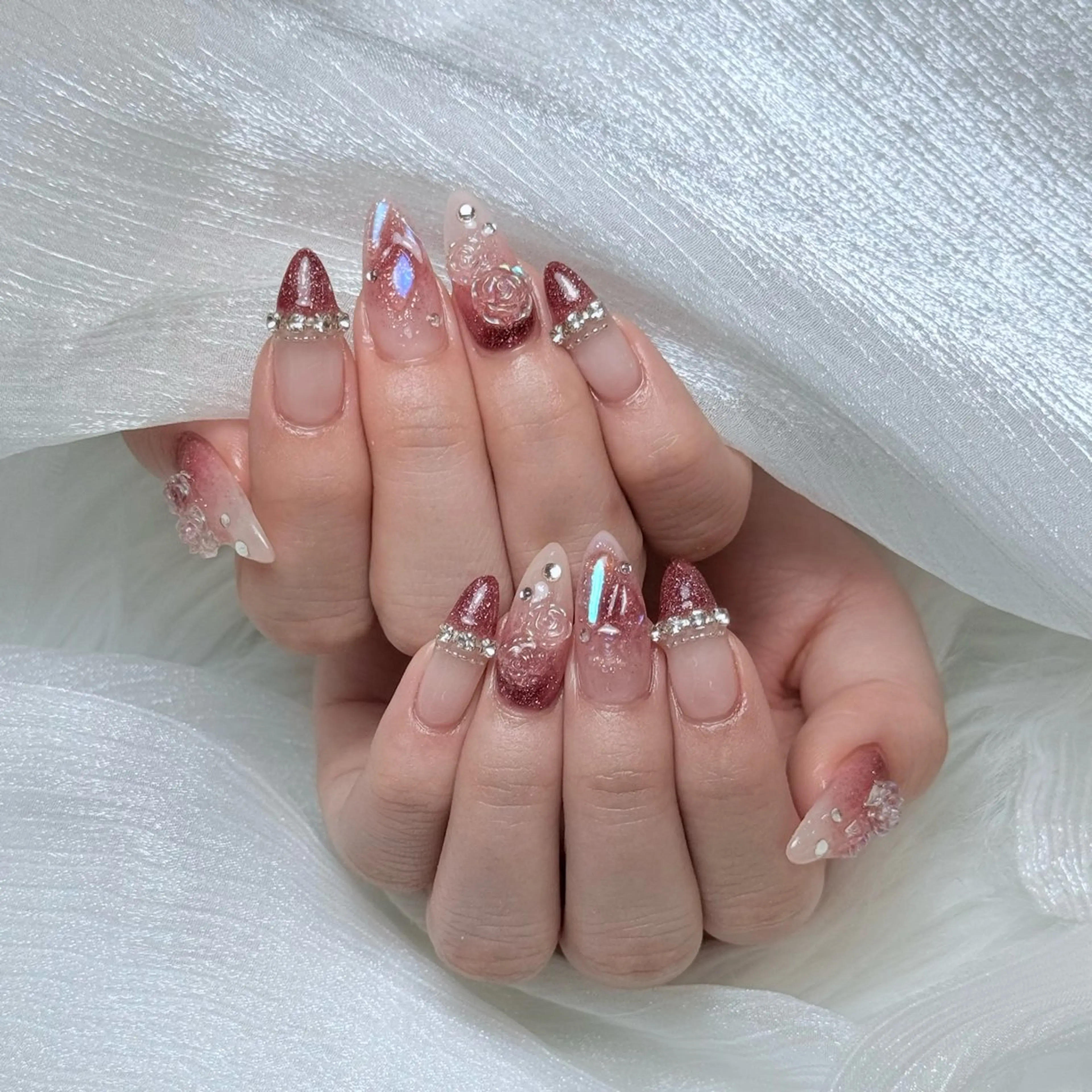 ミディアム るな ラヴェニアのネイルデザイン