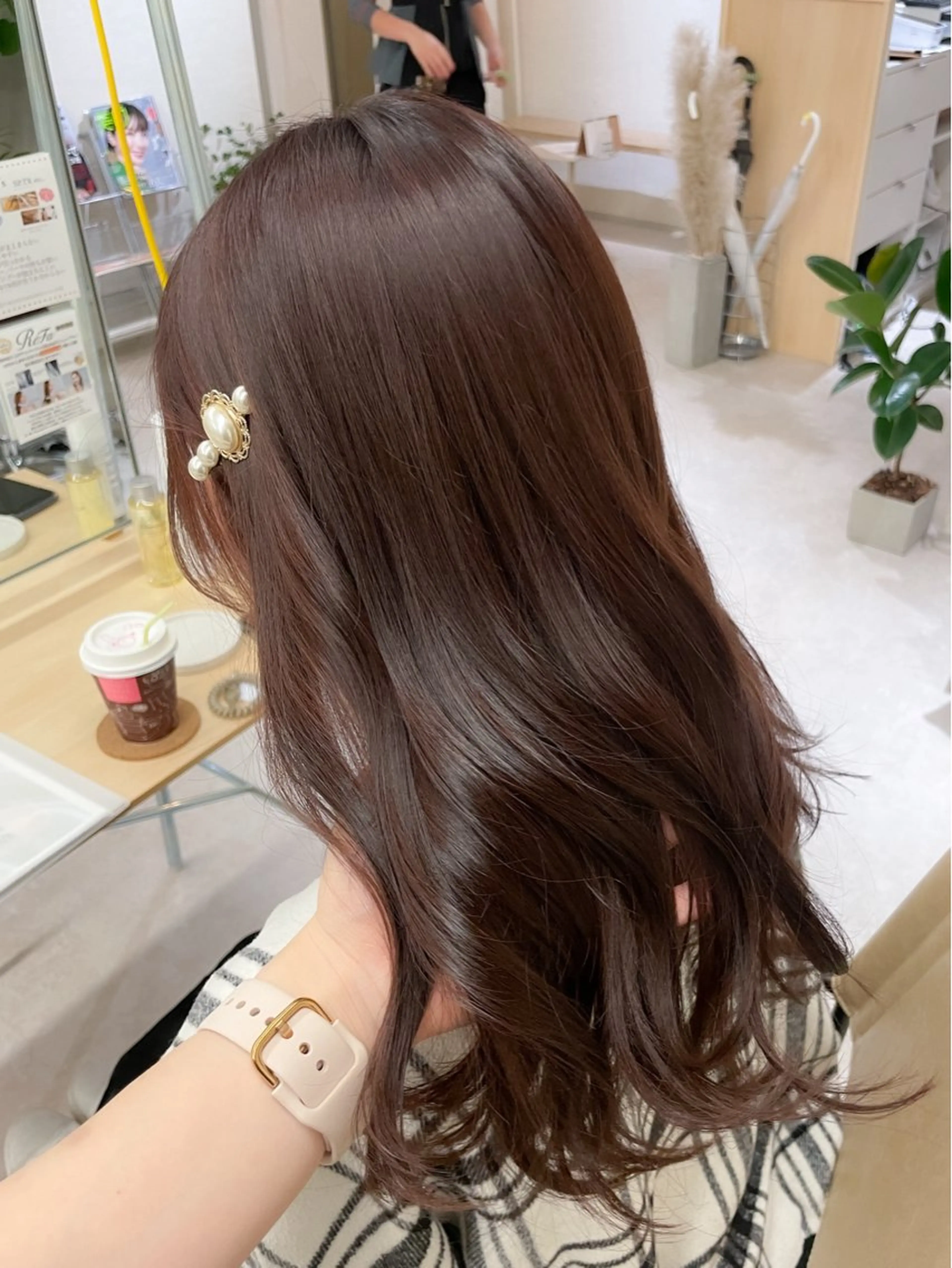 セミロング カラー Grand Link （グランリンク）のヘアスタイル