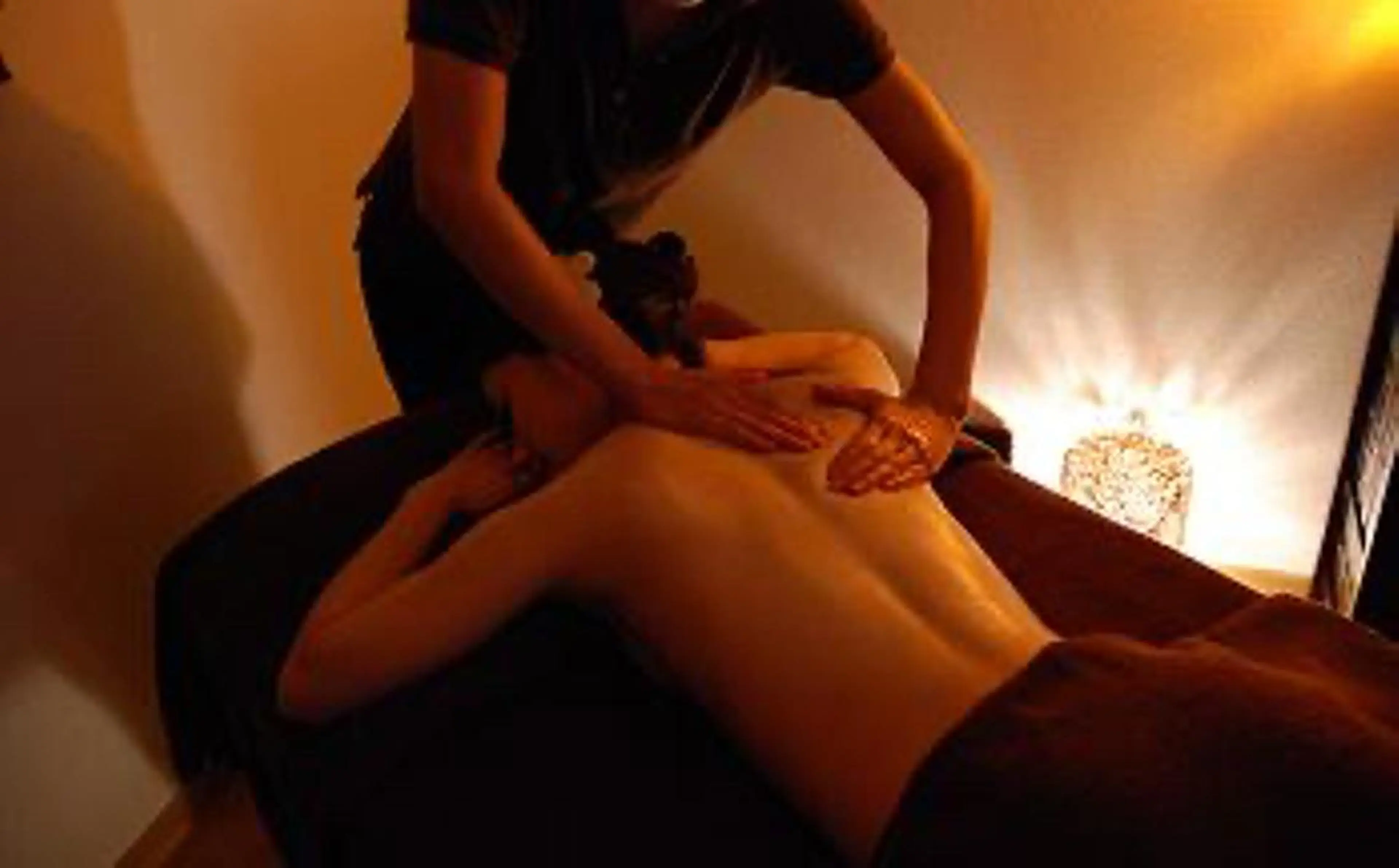 肩こり・腰痛改善専門 1万人以上施術の碧人のエステ・リラクイメージ