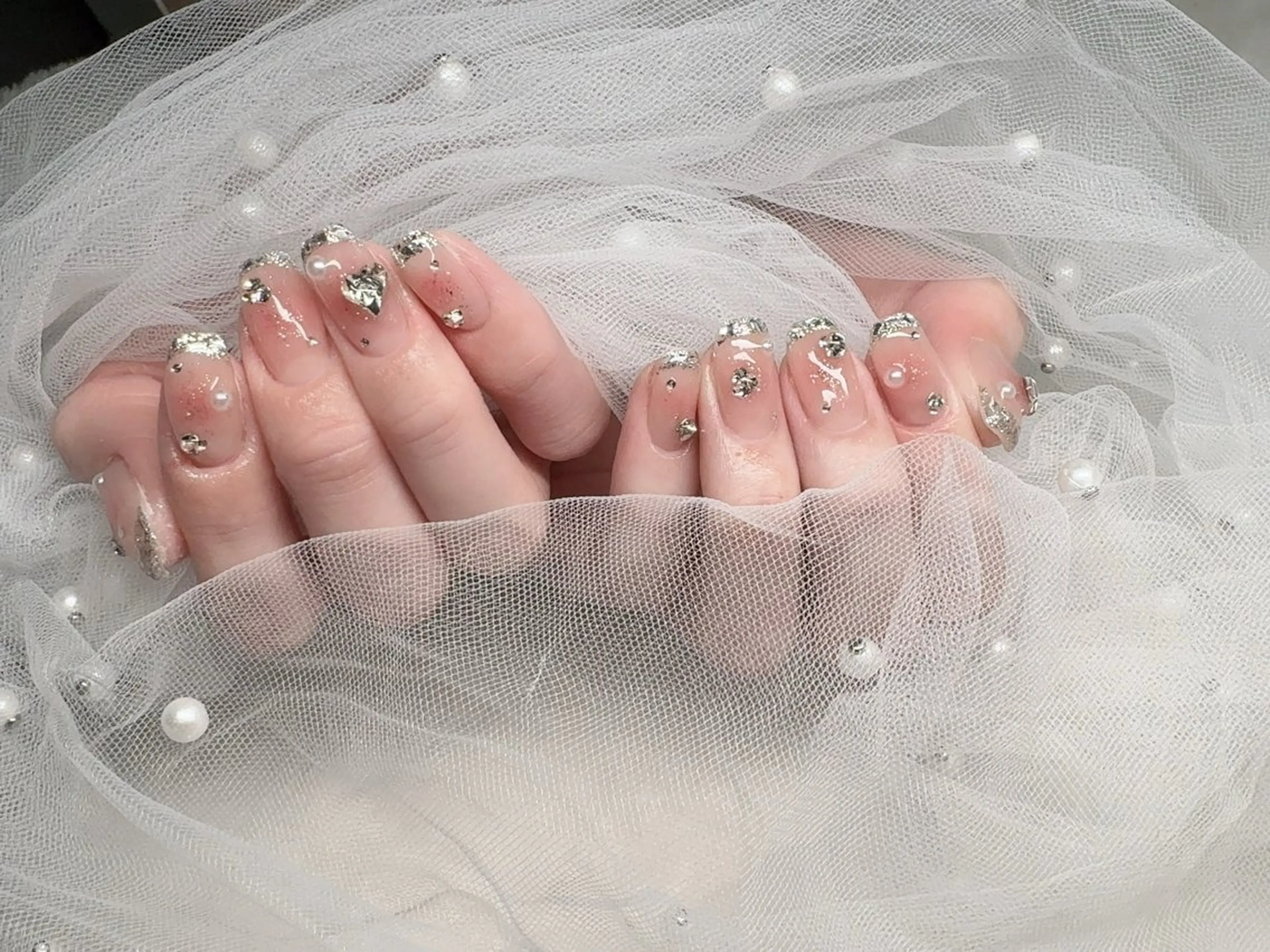 ネイル I-nailロング /ワンホン/キラキラのネイルデザイン