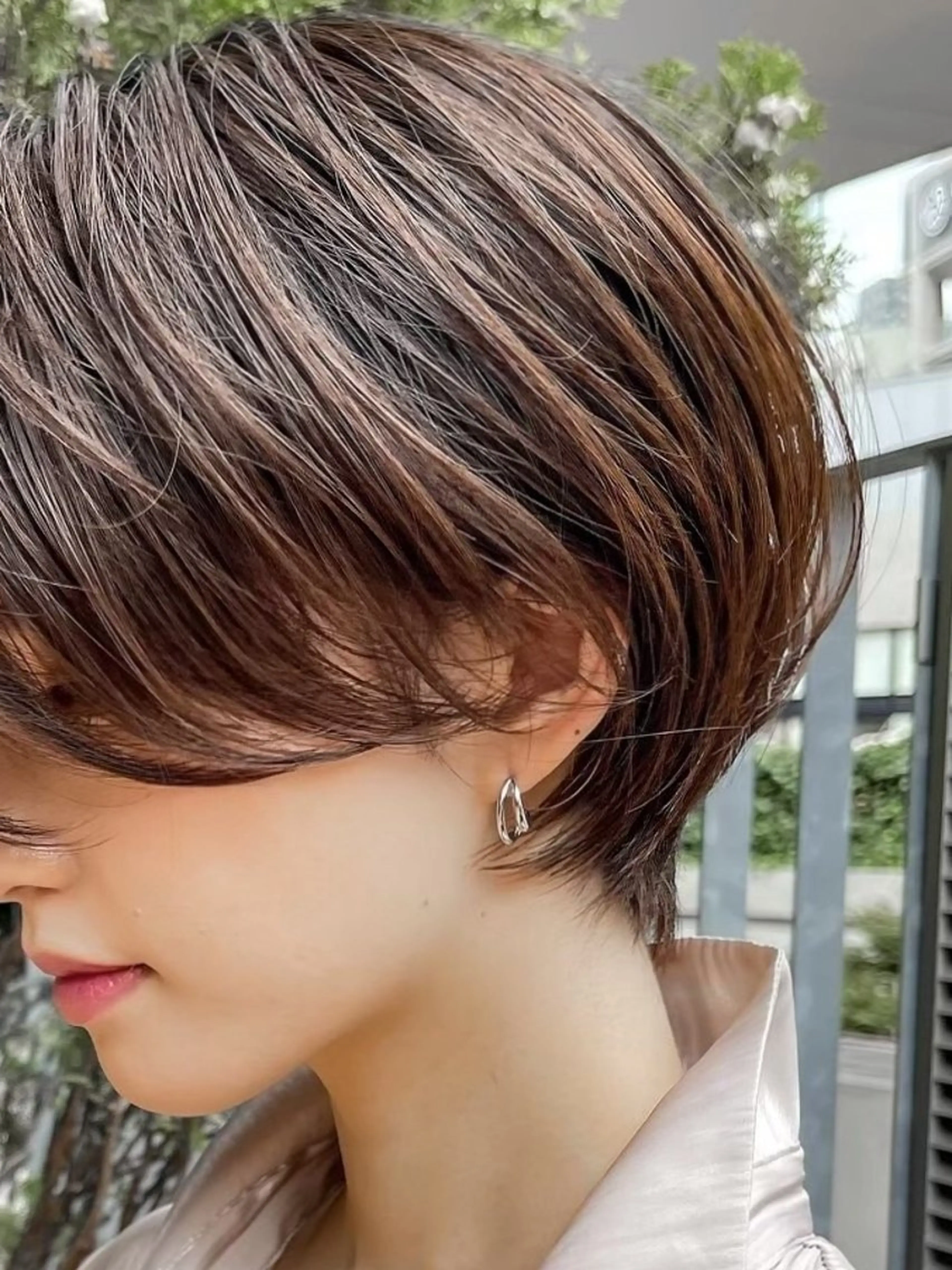 カラー 江坂 misaki のヘアスタイル