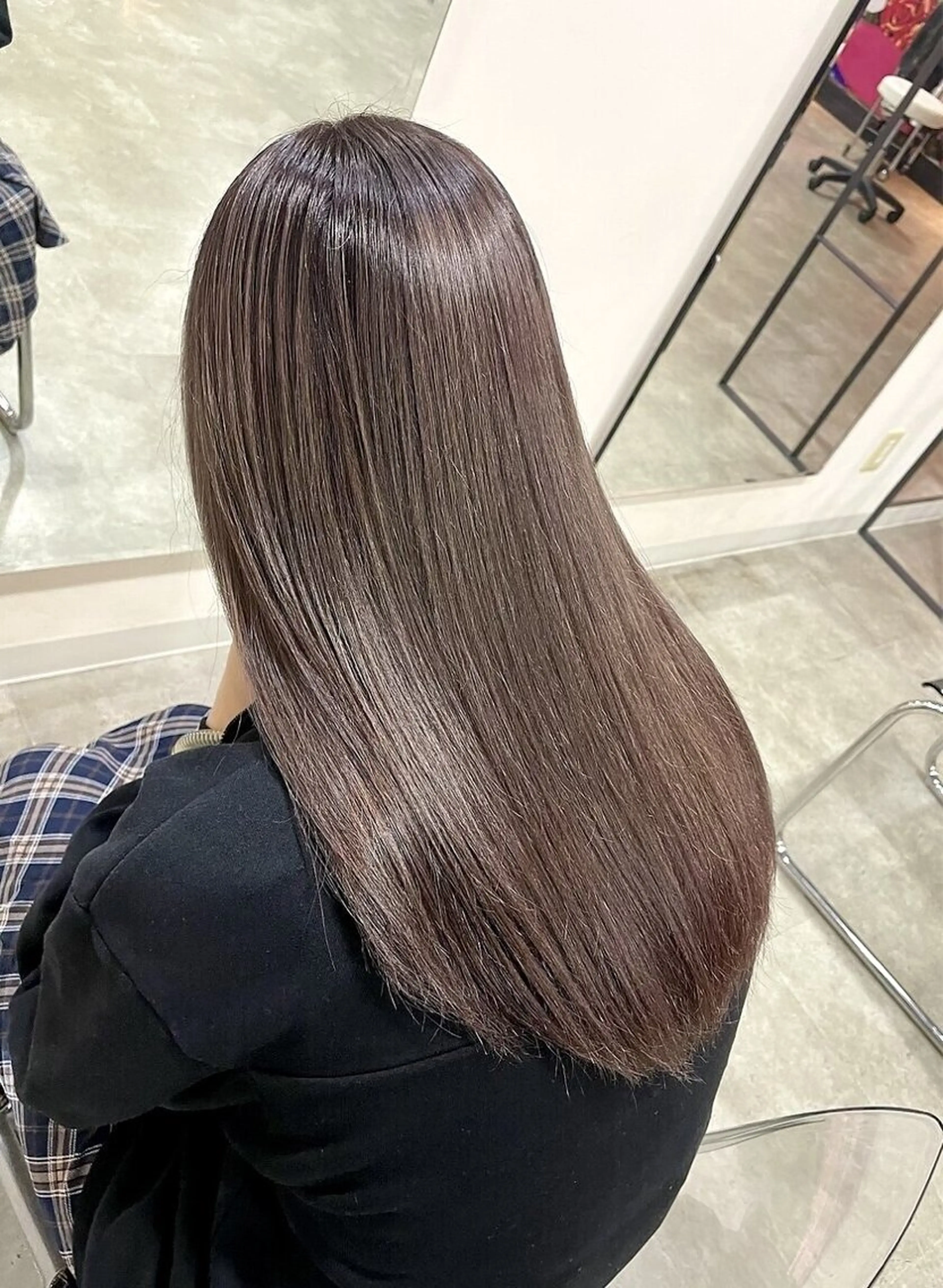 縮毛矯正✨髪質改善✨ストレート+カットの写真