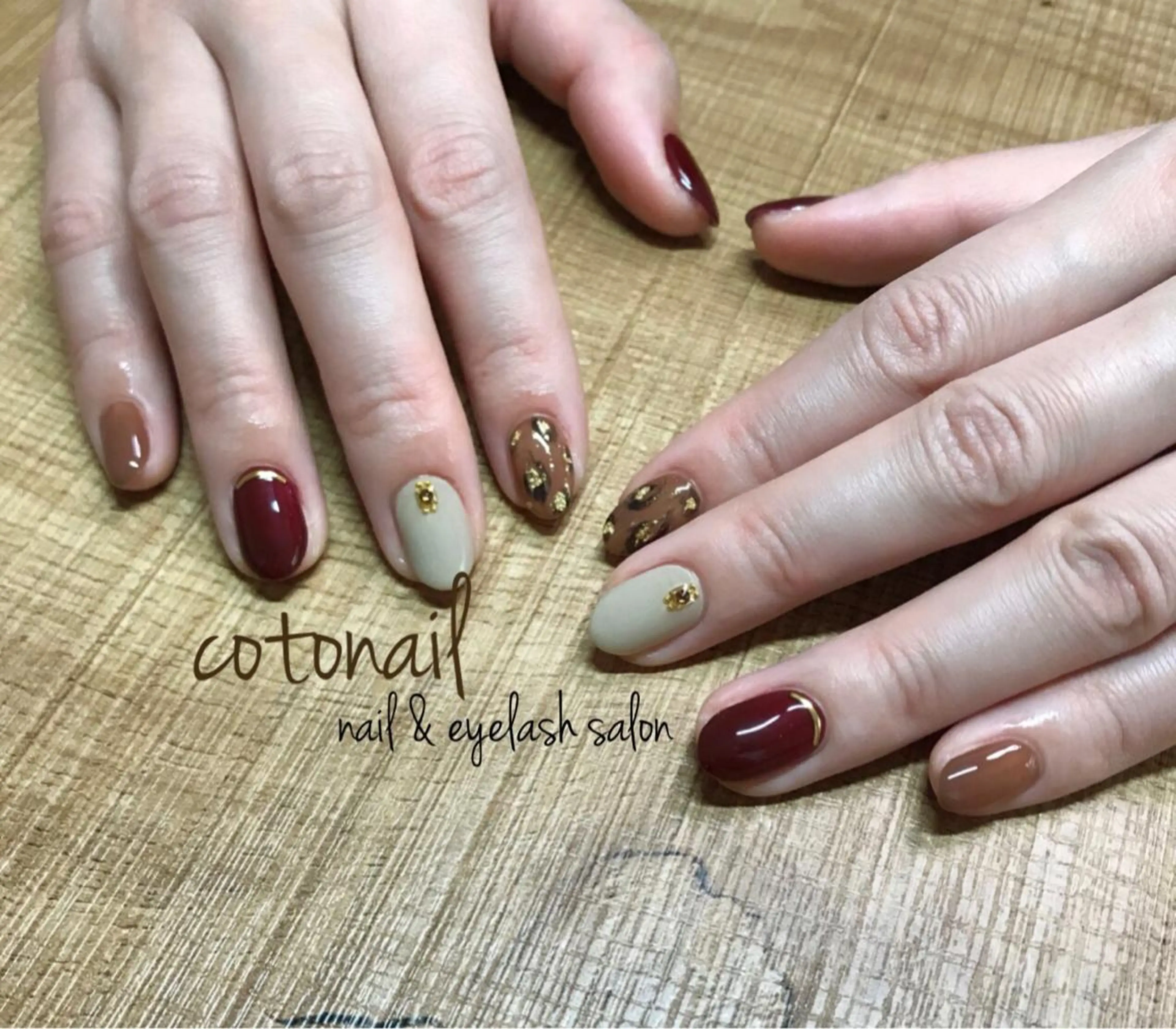 ショート ネイル アートネイル ハンドネイル ツメトマツゲ .のネイルデザイン