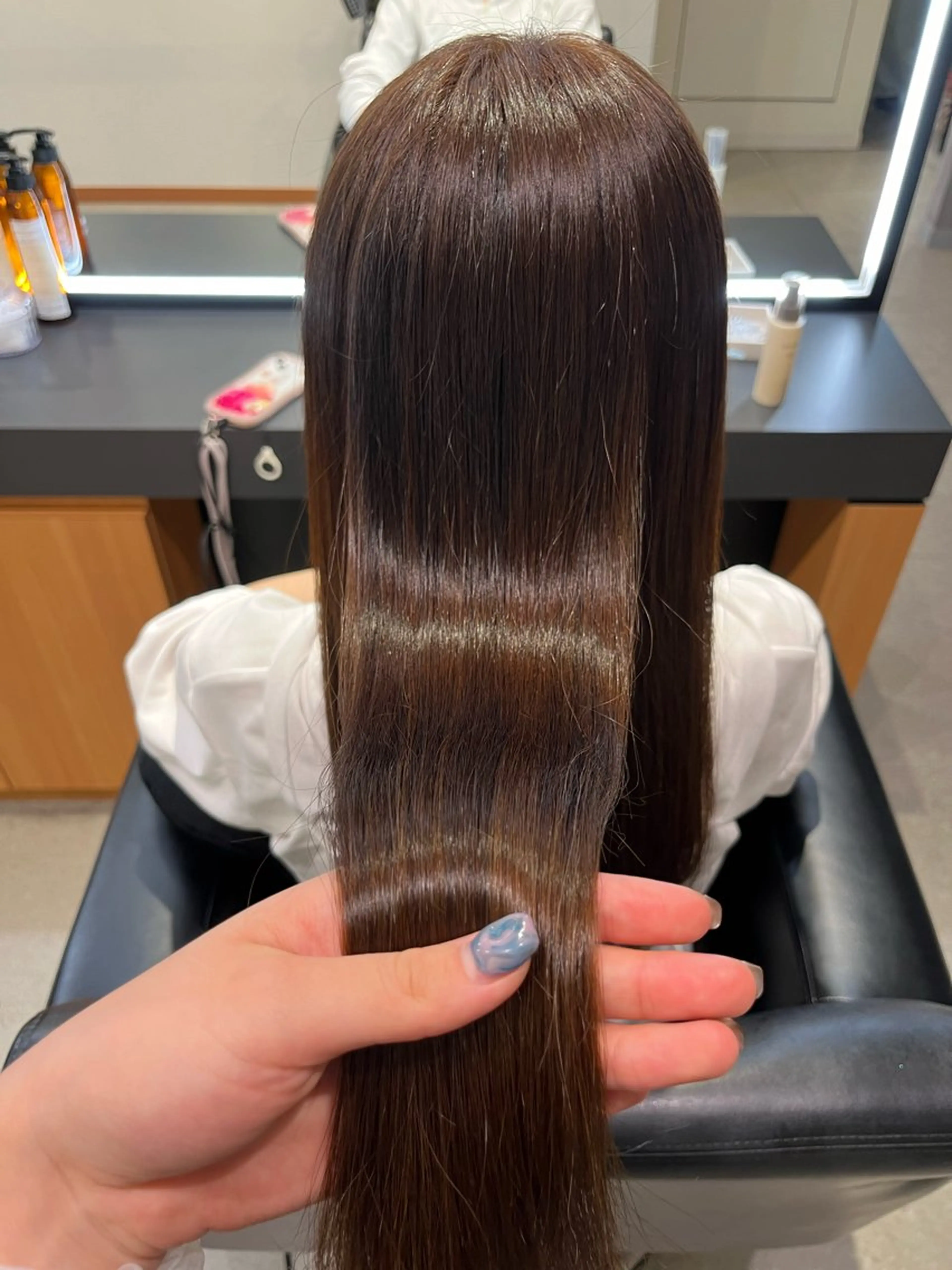 ロング KAREN（ému） 伏見/カットモデルのヘアスタイル