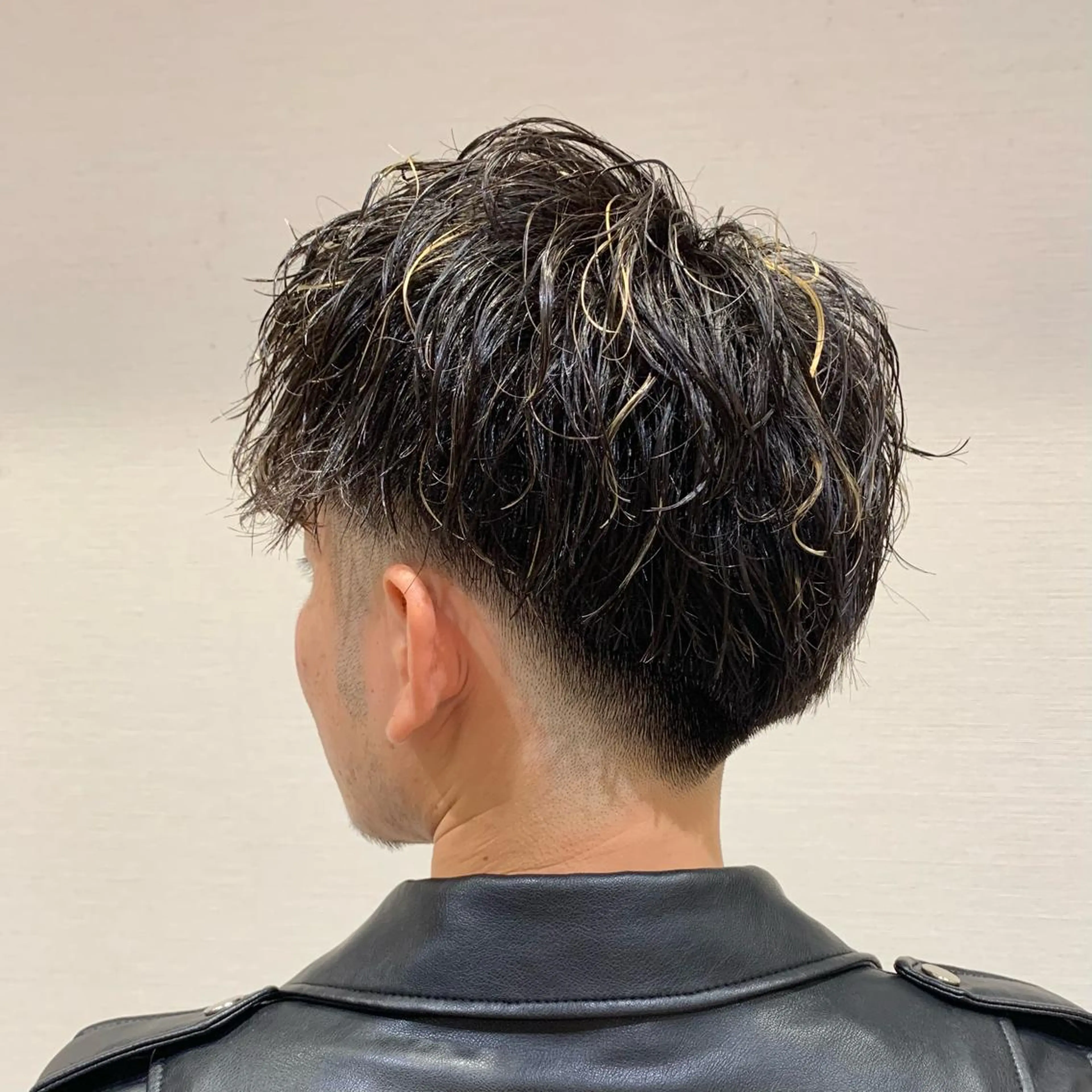 ショート パーマ メンズ 【メンズ縮毛矯正】 田中秀斗のヘアスタイル
