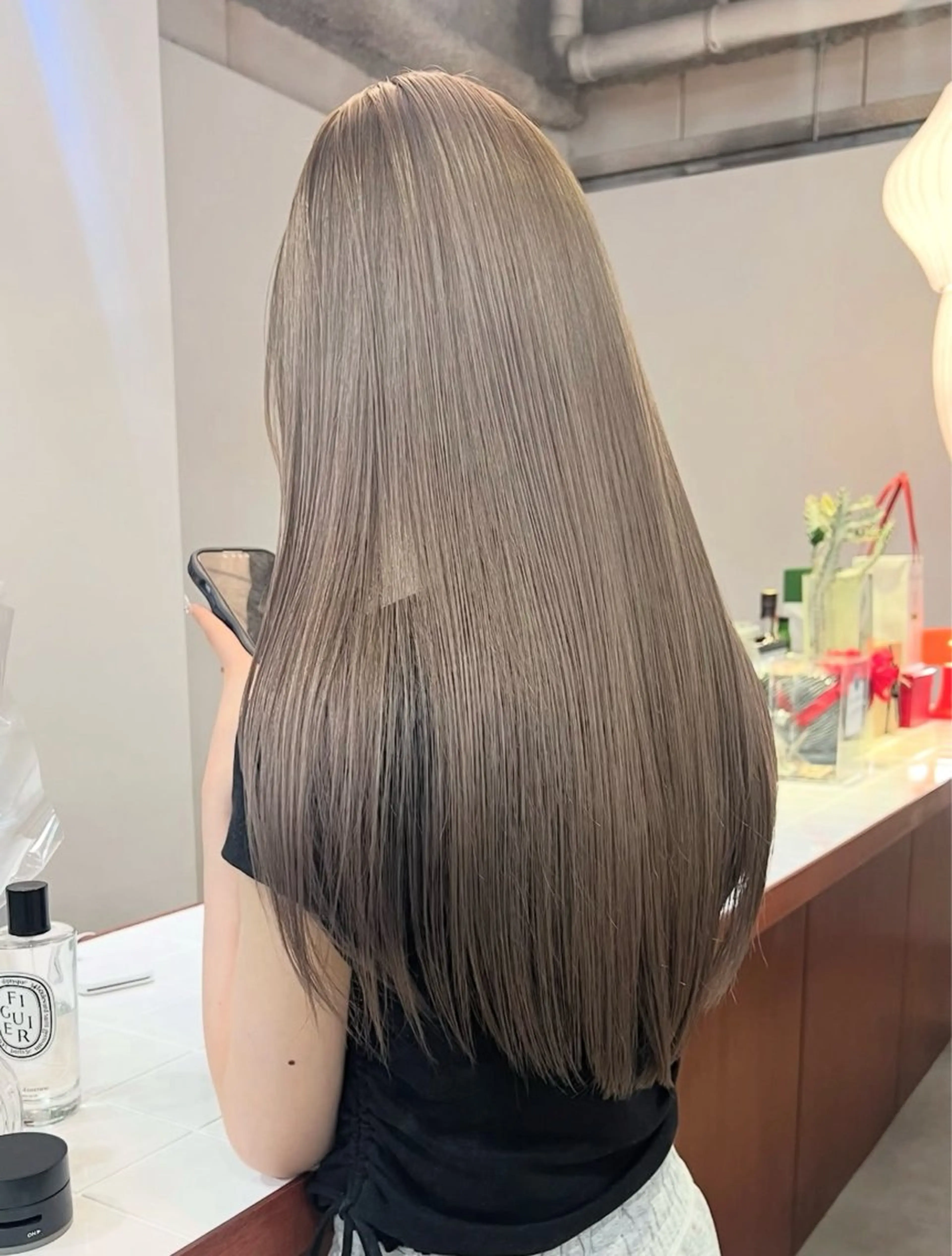 ロング カット Sanaダブルカラー ✨️パルコ徒歩1分のヘアスタイル