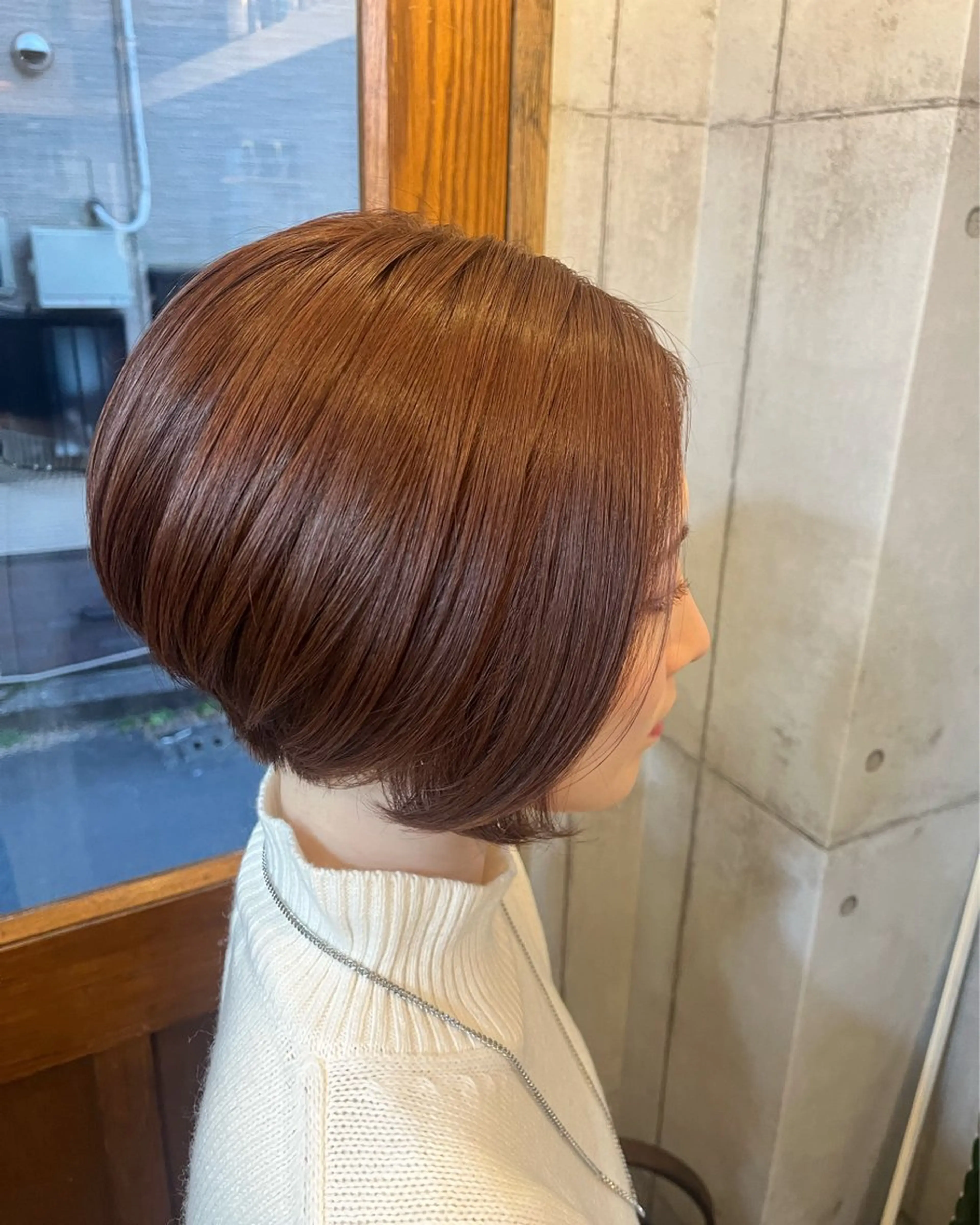 ショート カラー ブリーチ ブリーチなしカラー ピンクカラー バイオレットカラー ヘアカラー トリートメント 石井 綺乃のヘアスタイル