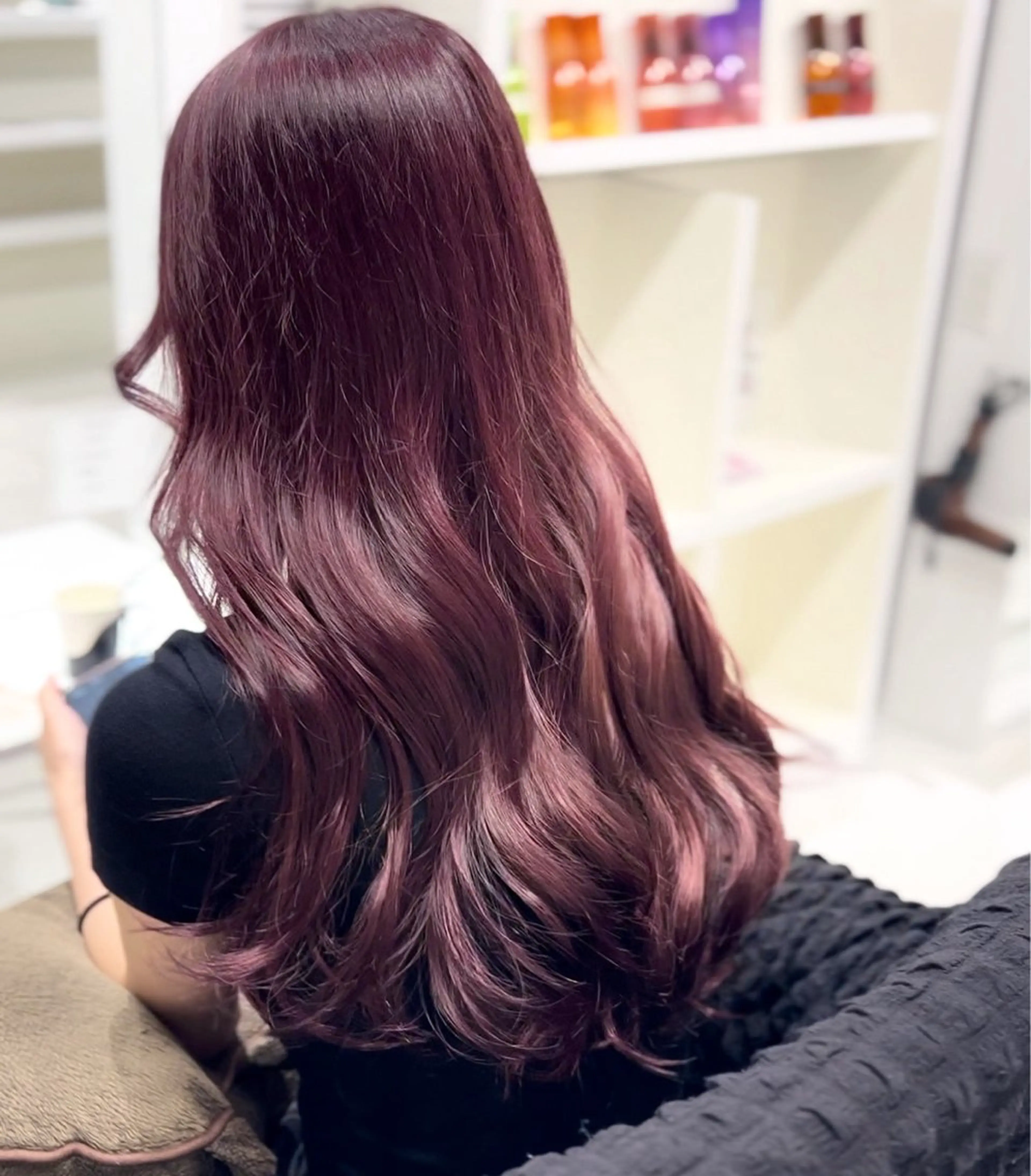 ロング カラー レッドカラー ボブ 韓国風ヘア ヘアカラー トリートメント shizuna/平尾 /カラー/髪質改善のヘアスタイル