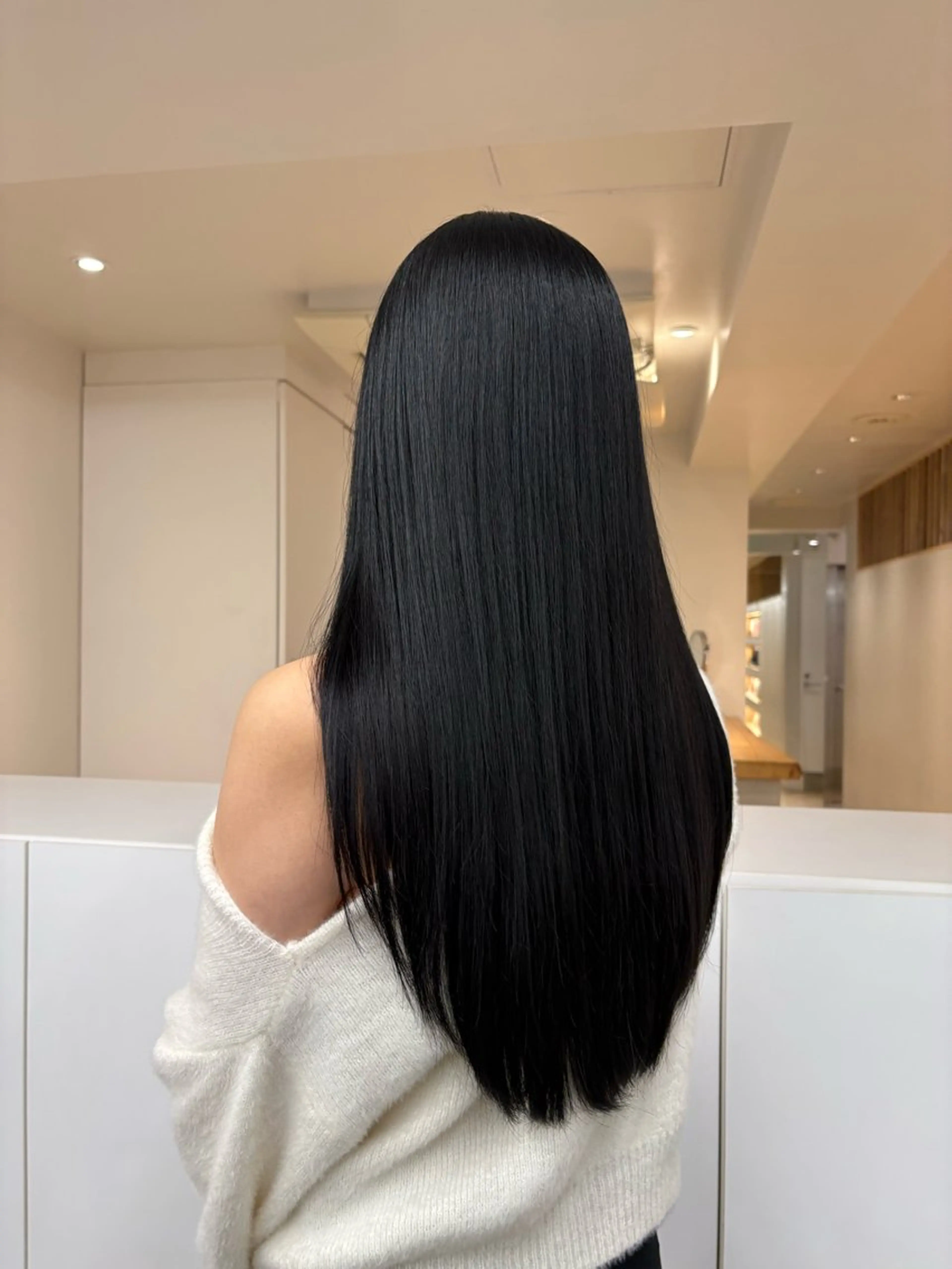 ロング ヘアカラー 中村 美月のヘアスタイル