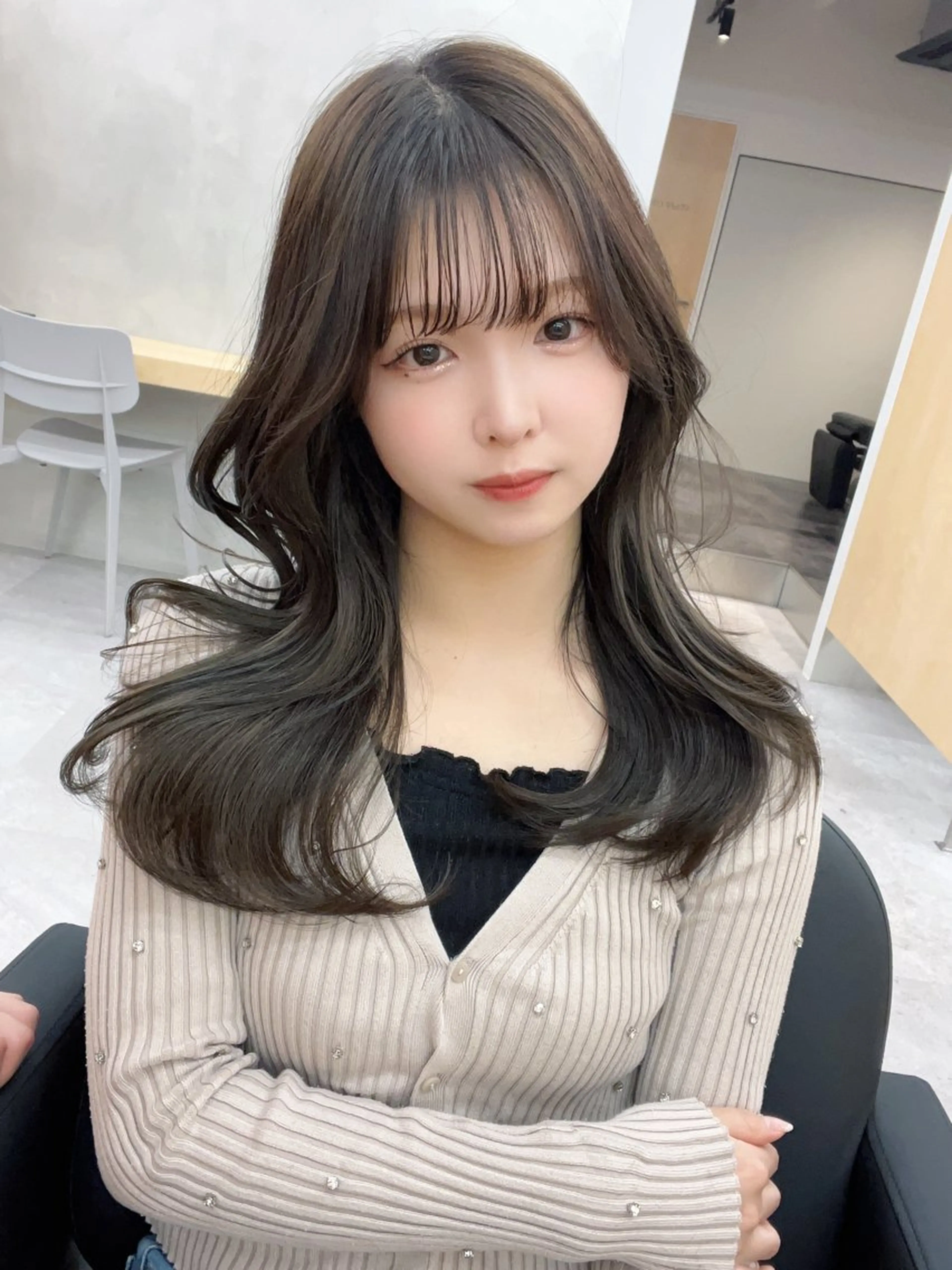 ロング カラー カット ヘアカラー 🪞上品で可愛い韓国 ヘア🪞Rikutoのヘアスタイル