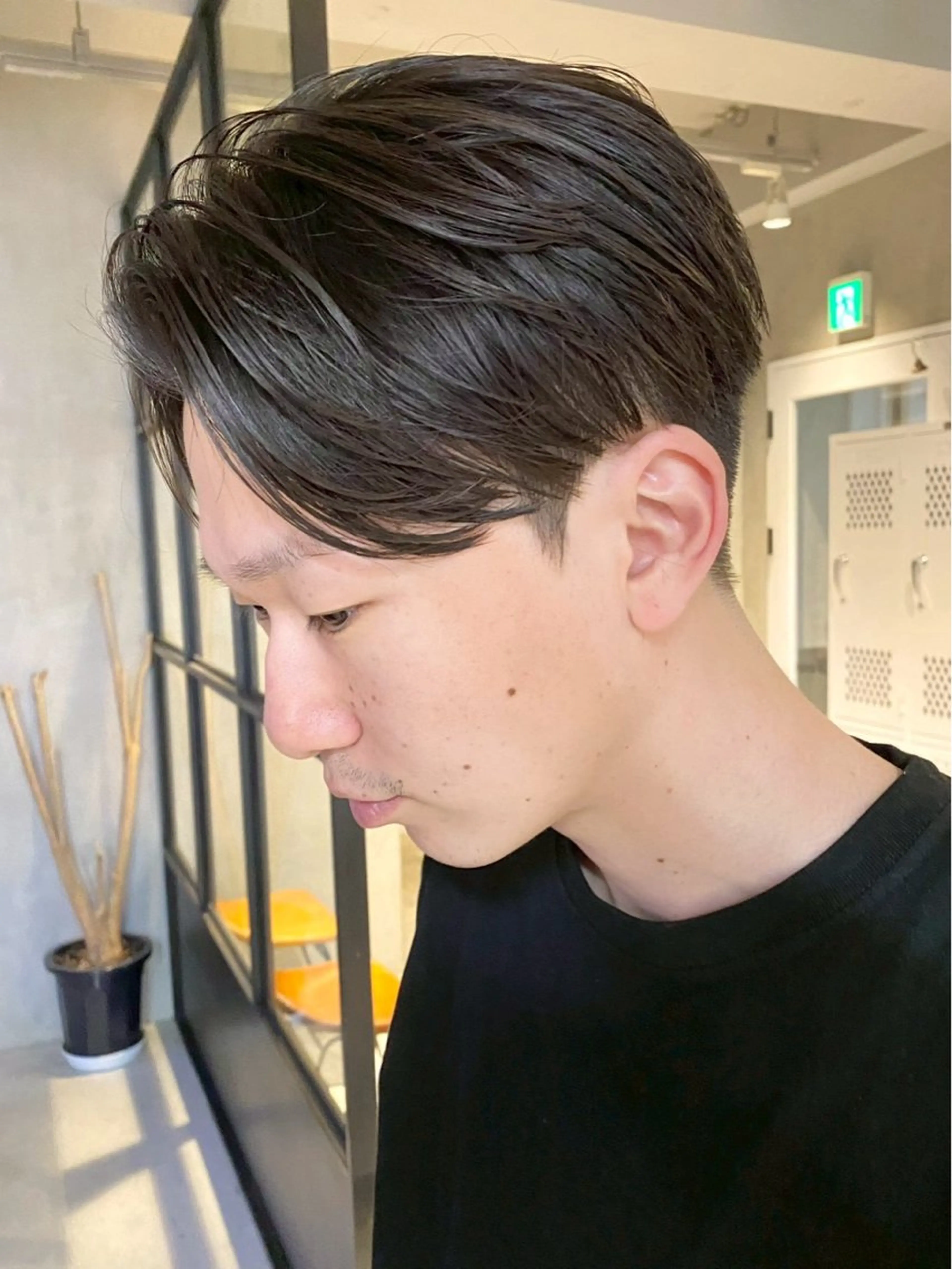 【minimo限定価格✨️】   メンズ  カット＋フェザーパーマ￥2500の写真