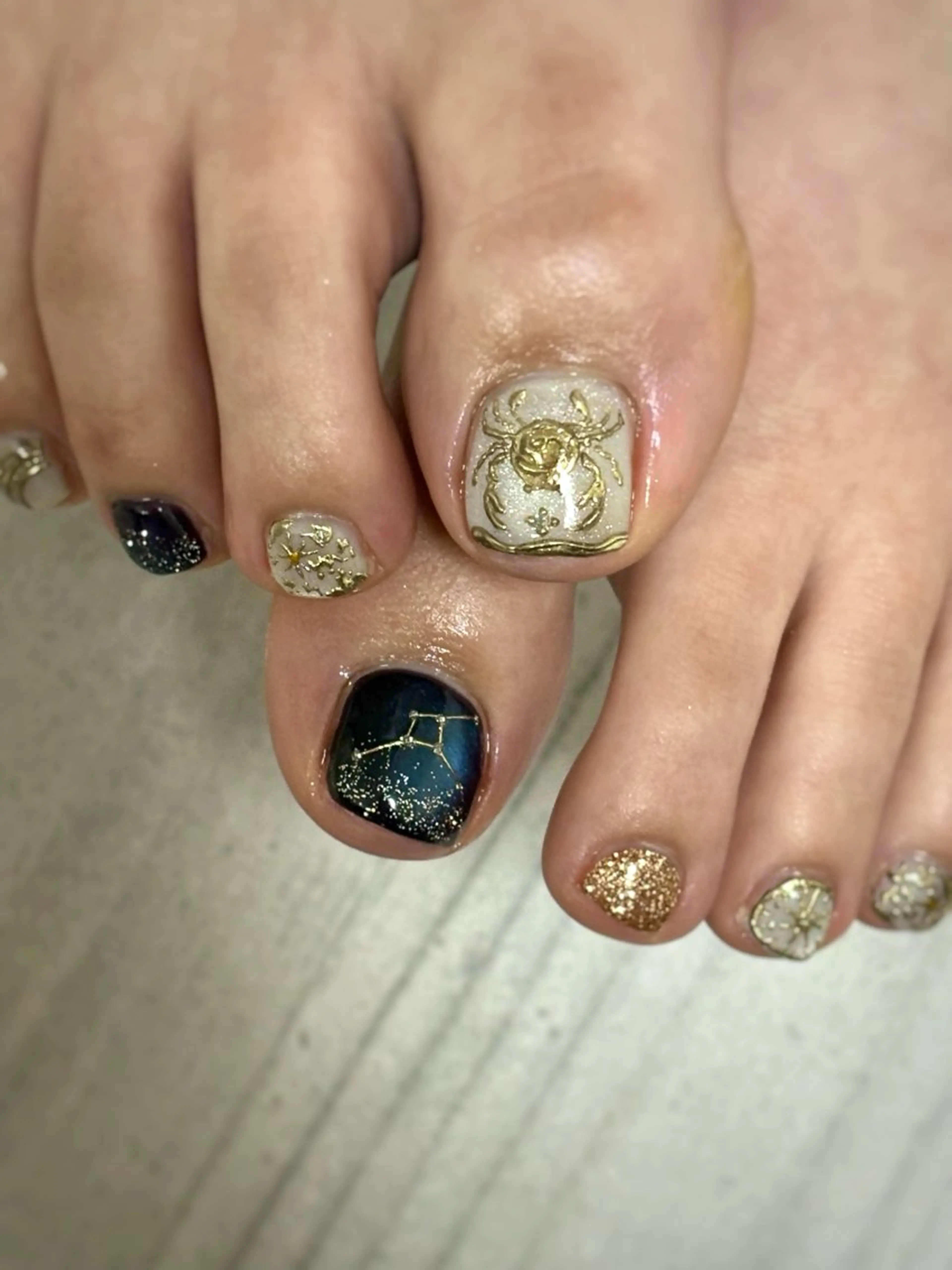 ネイル フットネイル FIORITURA Maikoのネイルデザイン