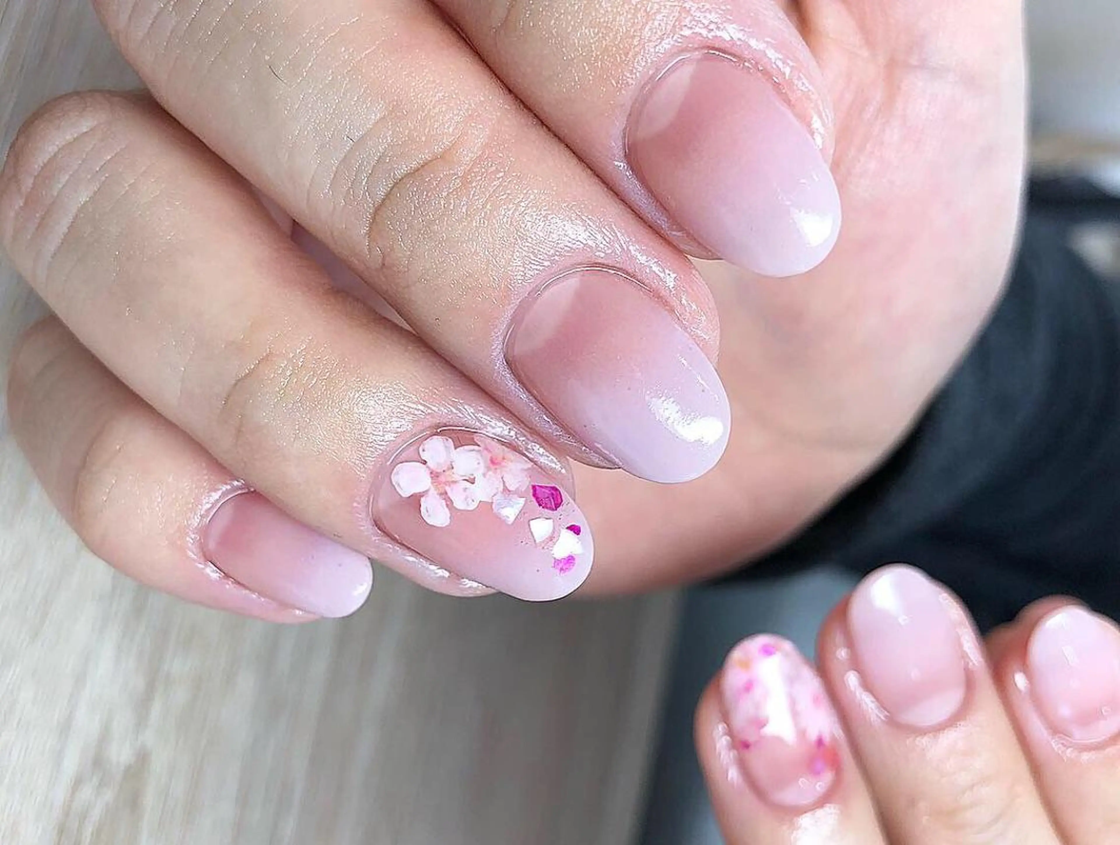 ネイル private salon TOMOMINAILs所属・TOMOMI NAILsのネイルデザイン