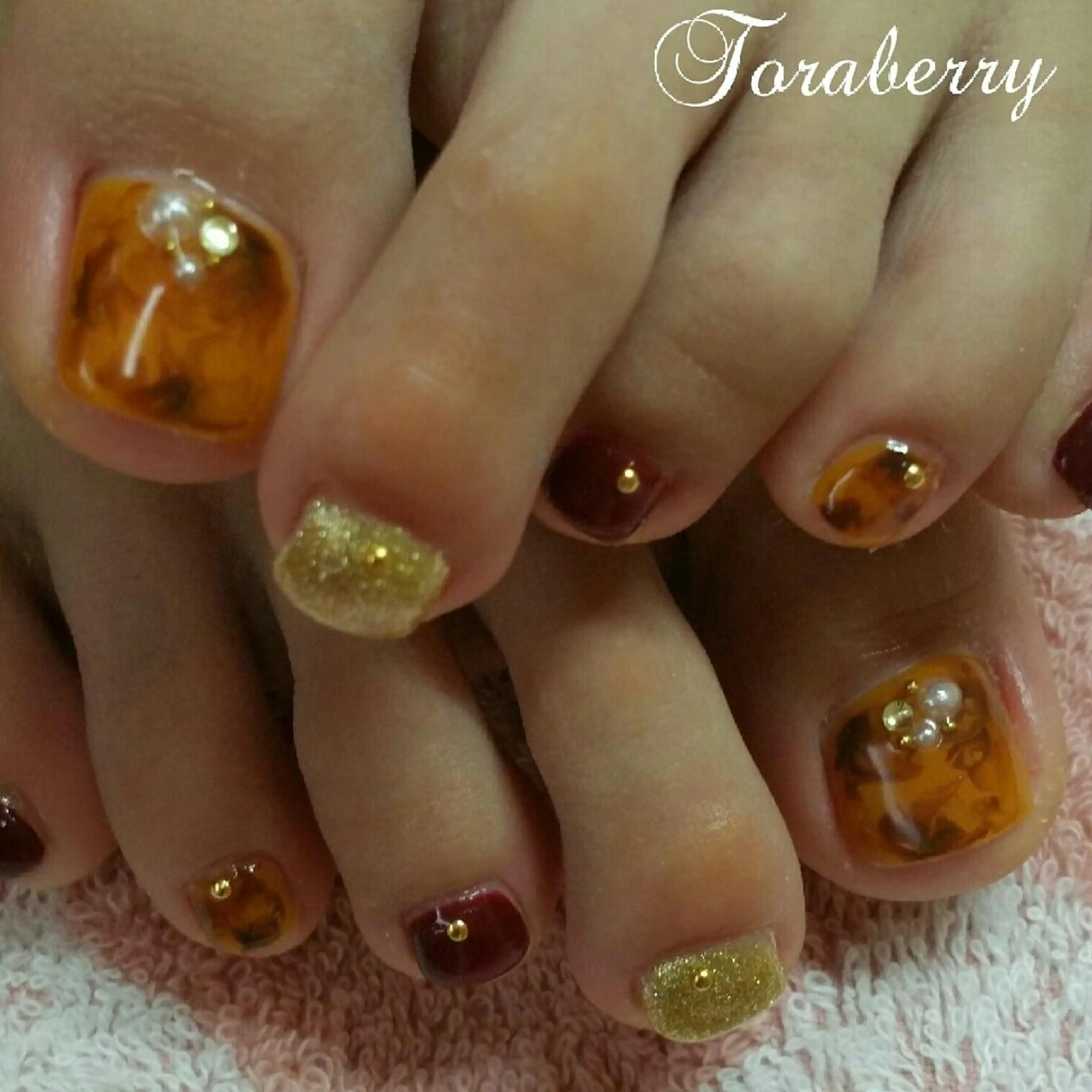 ネイル アートネイル べっ甲ネイル フットネイル ネイリスト なつみのネイルデザイン