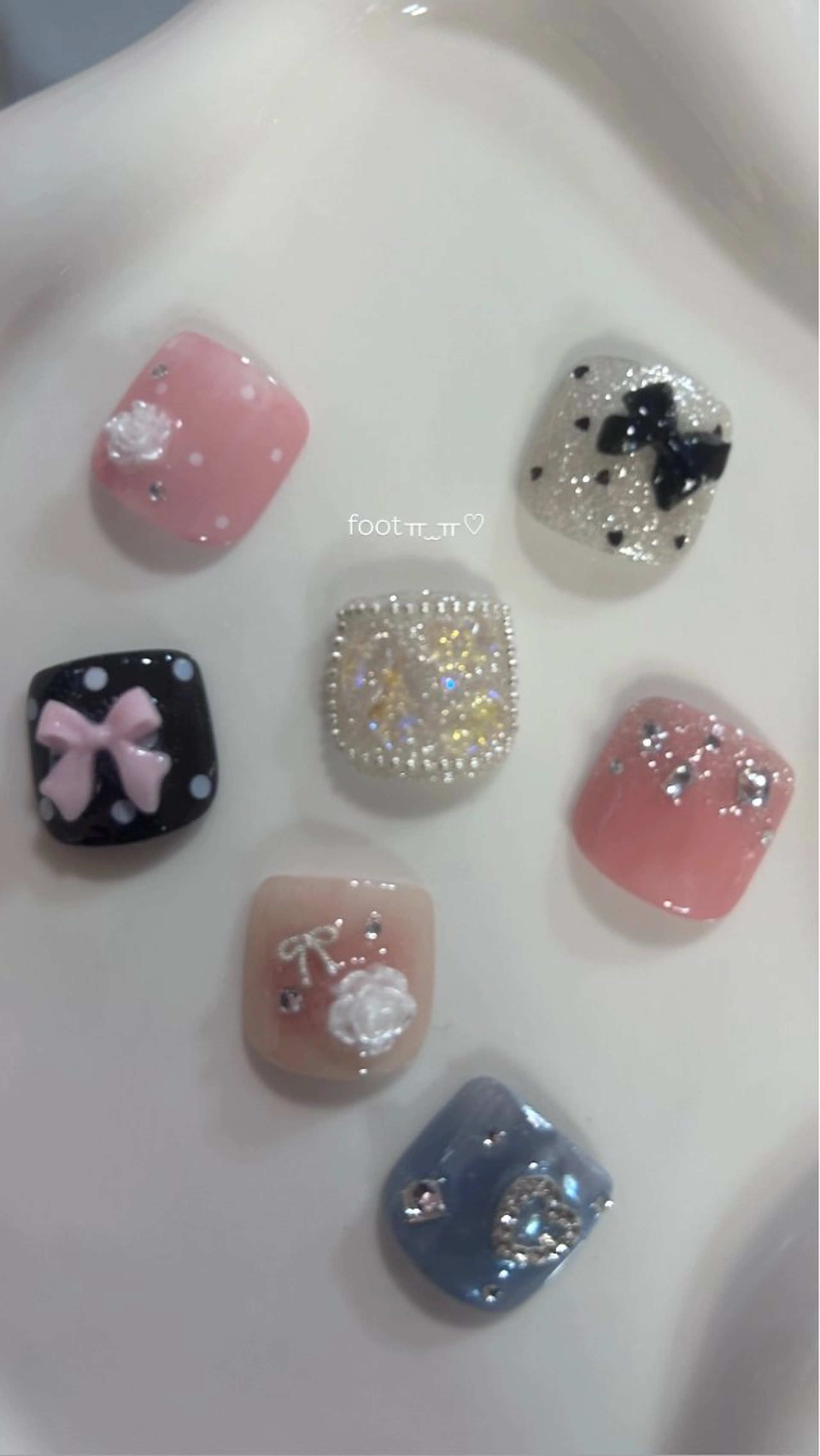 ネイル フットネイル EmaNail🎀 Haaruのネイルデザイン