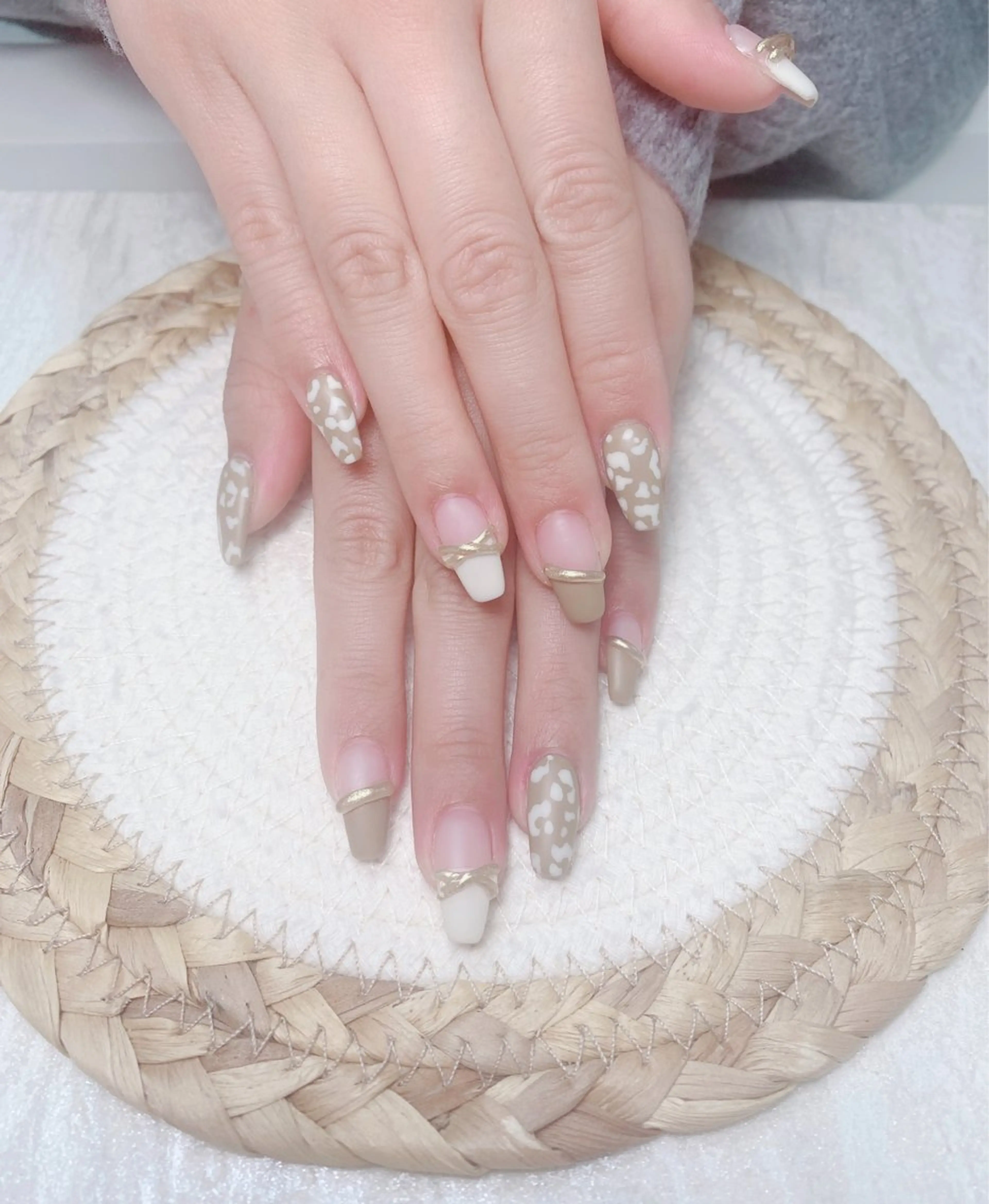 ネイル uu ネイルサロン関内🌼のネイルデザイン