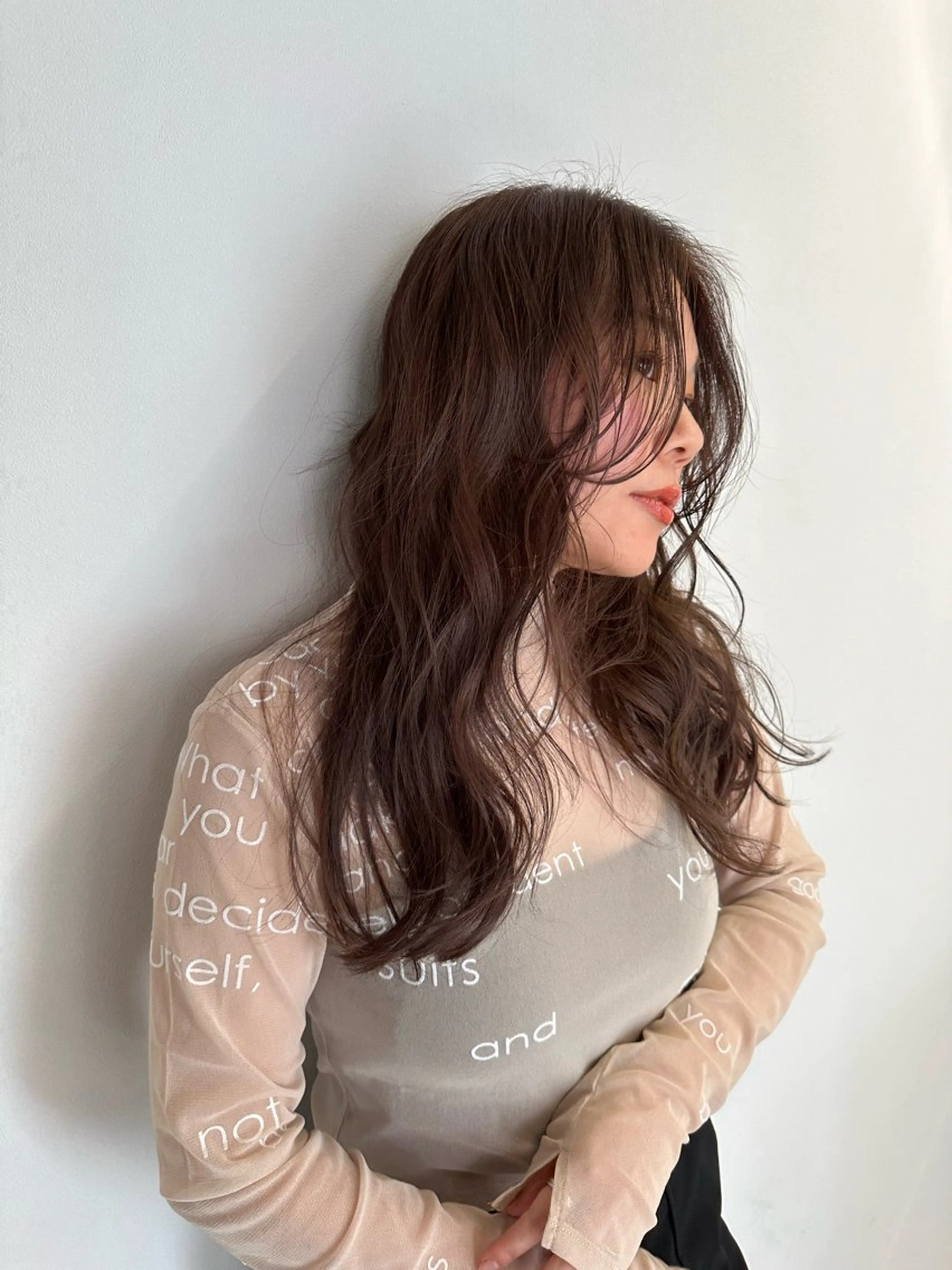 ロング 山本 菜月のヘアスタイル