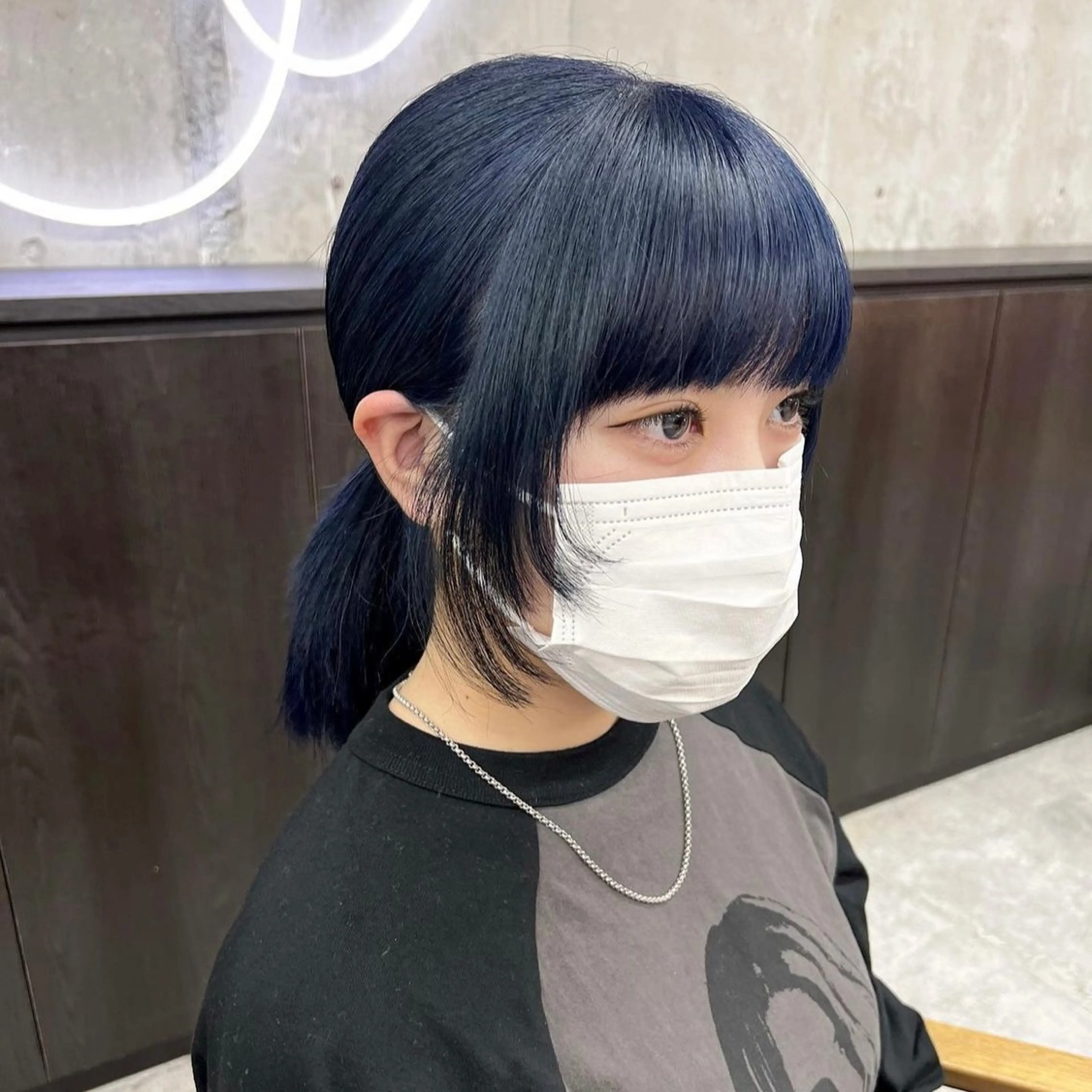 ミディアム カラー ブルーカラー ネイビーカラー ヘアカラー トリートメント 韓国ヘア /男女☘️ 細江 美紅のヘアスタイル