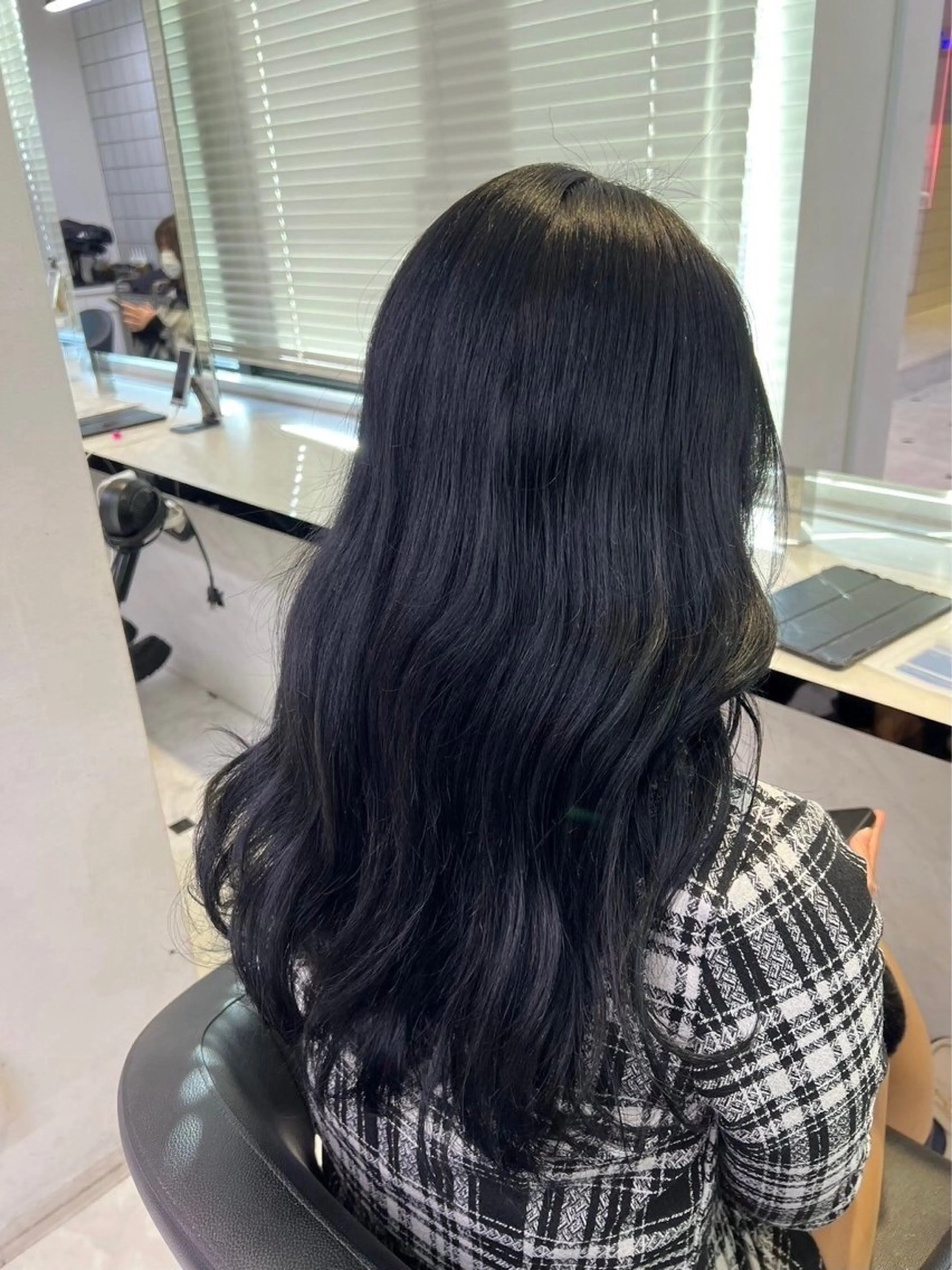 ロング カラー ヘアカラー 寒色❄️韓国カラー Ukyouのヘアスタイル