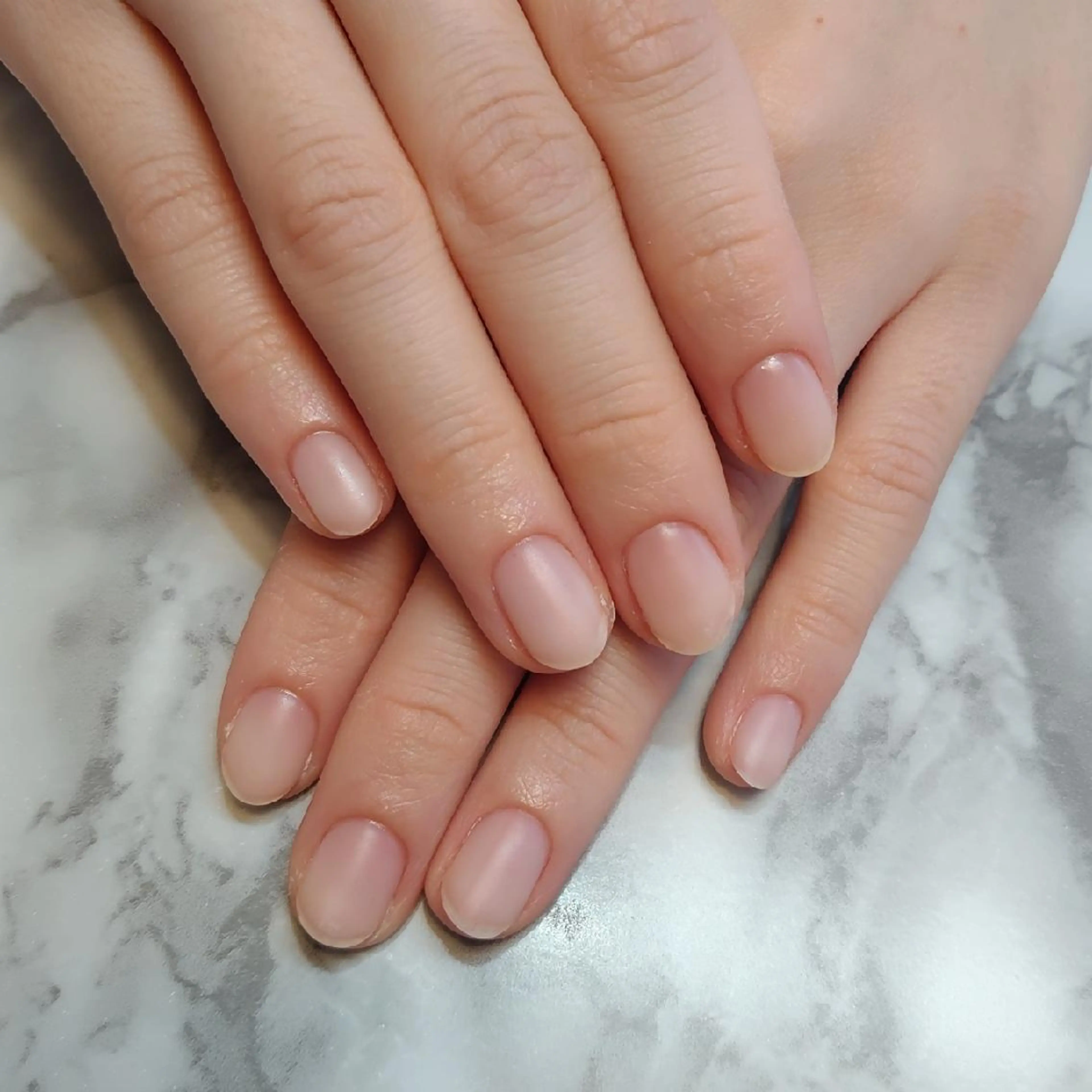 ネイル ジェヌインネイル 河内のネイルデザイン