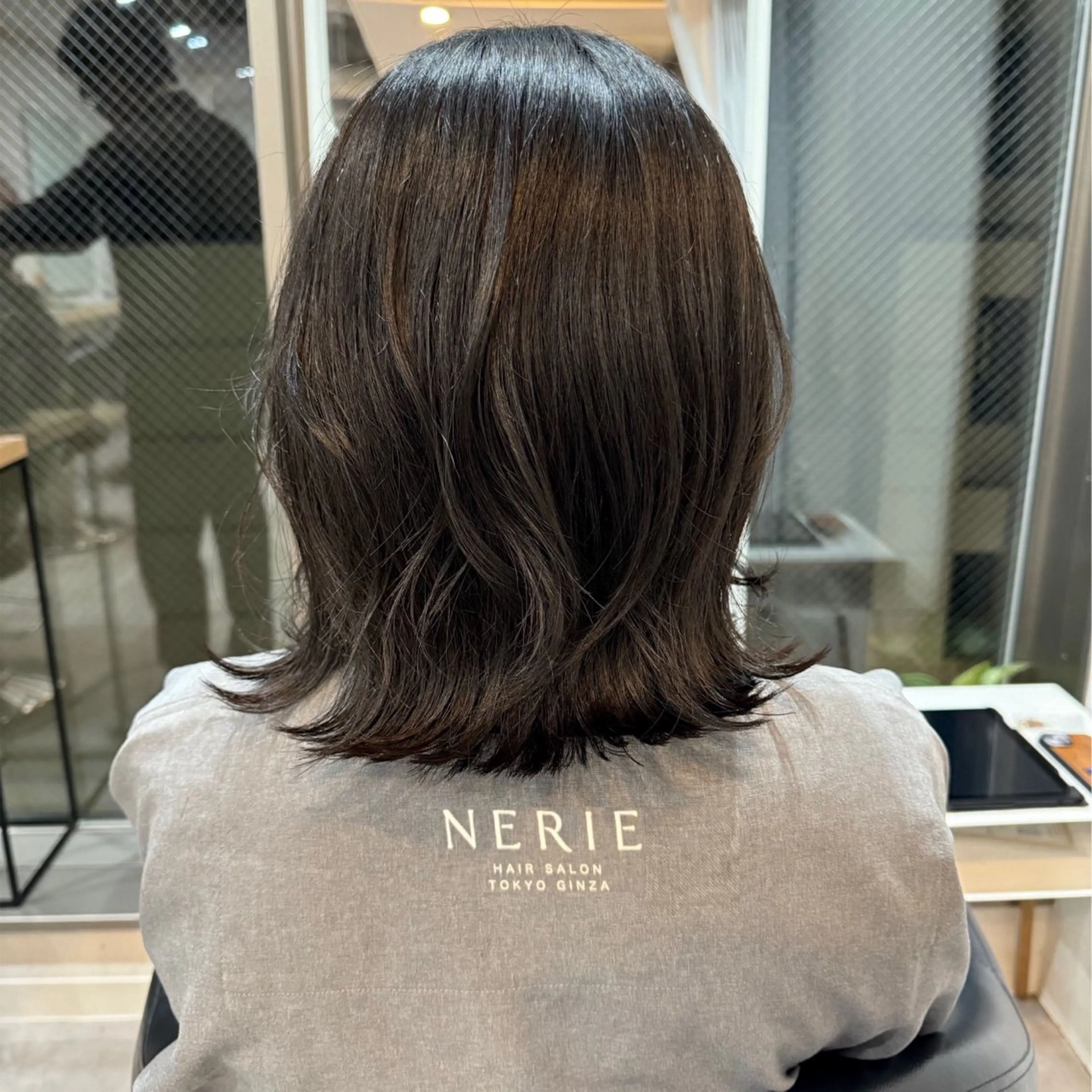 ミディアム 外ハネヘア カット 松木 花鈴のヘアスタイル