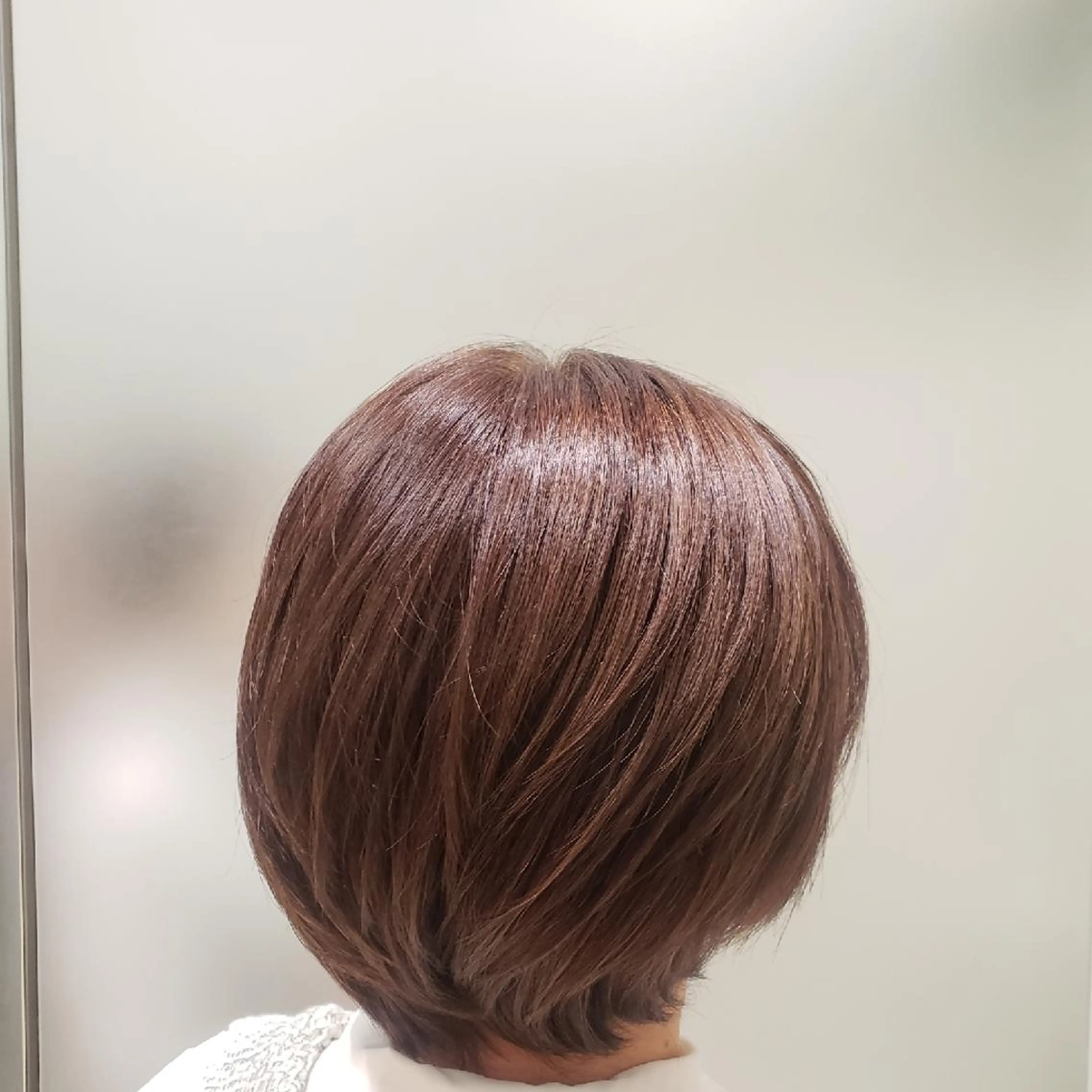 ショート カラー ヘアカラー Koharu 髪質改善カラーのヘアスタイル