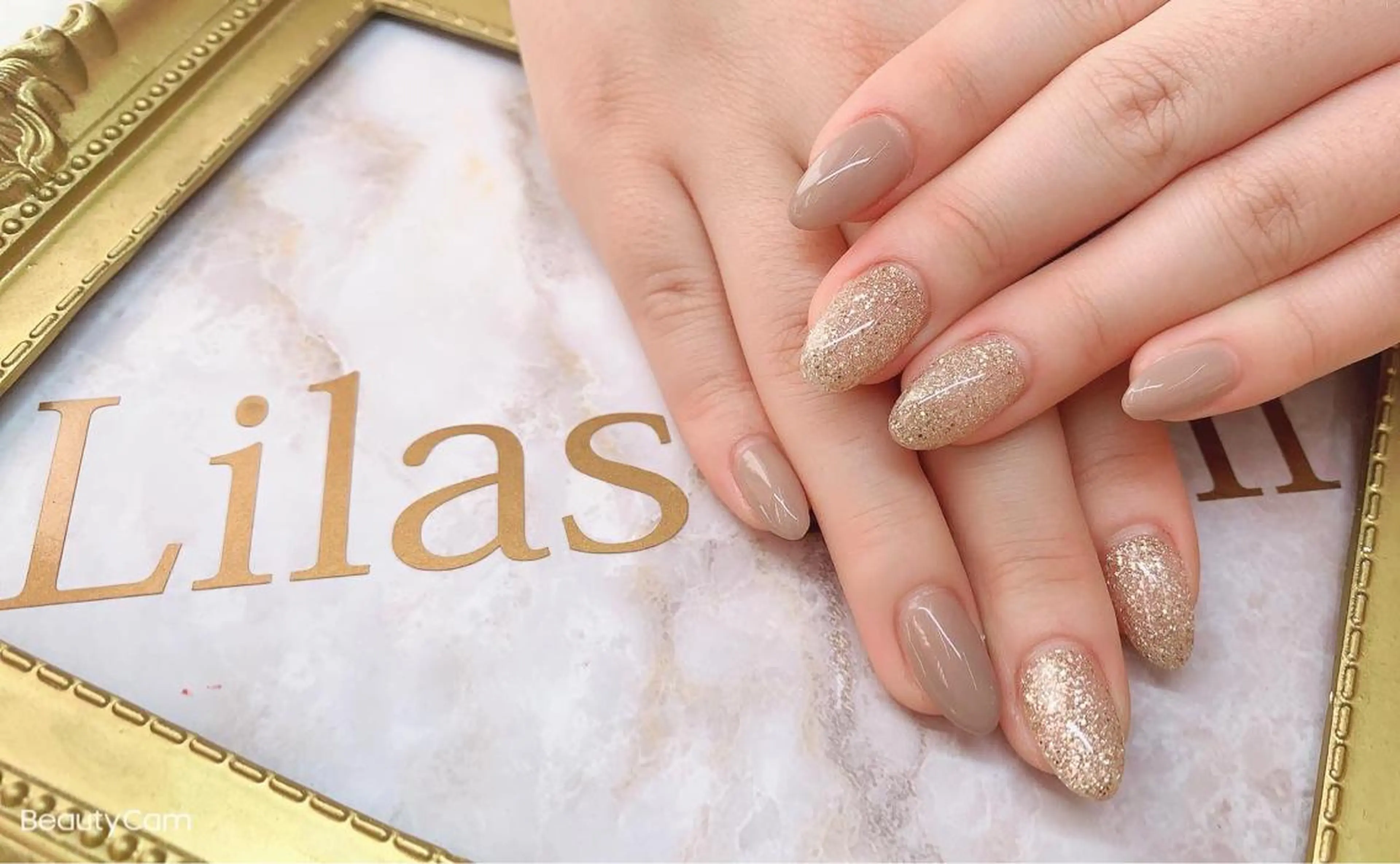 ネイル ジェルネイル ハードジェル ラメ(グリッター) ロングネイル ニュアンスネイル Lilas Nailのネイルデザイン