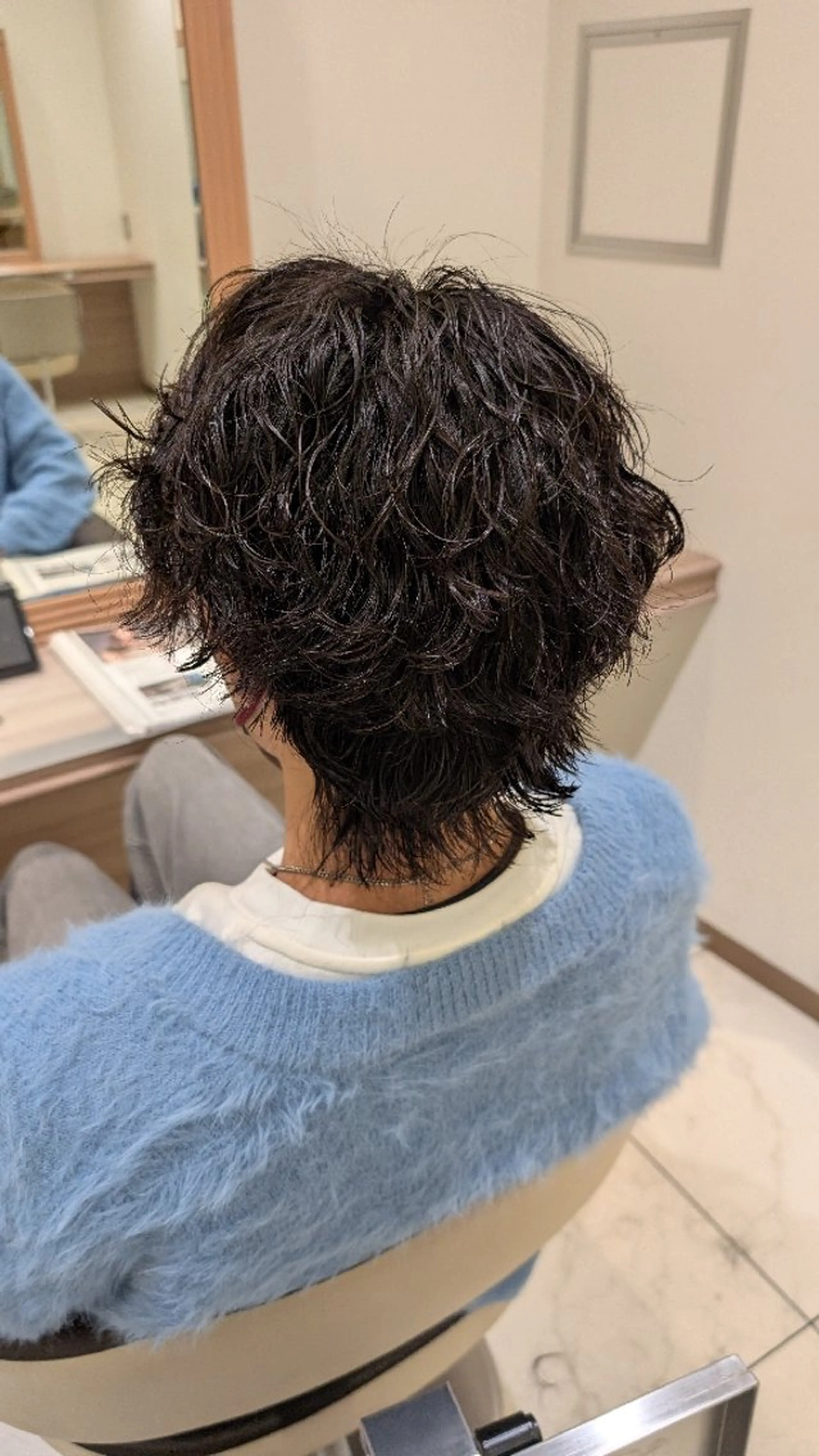 ショート 髪質改善 レイヤーカット 縮毛矯正 ツイストパーマ メンズ特化/パーマ/ ハイライト/稲次のヘアスタイル