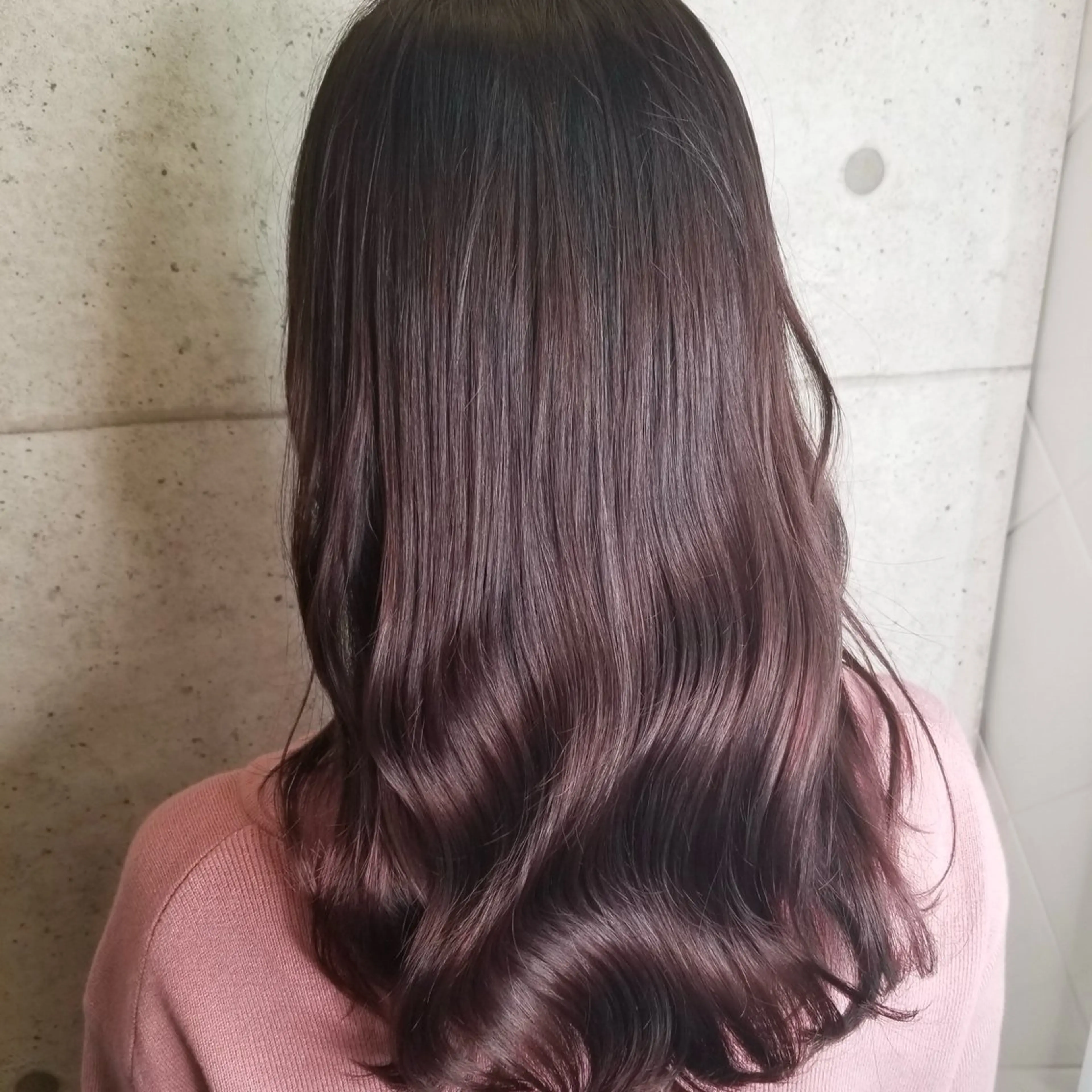 セミロング 🎩🪄︎︎𓂃 山本のヘアスタイル