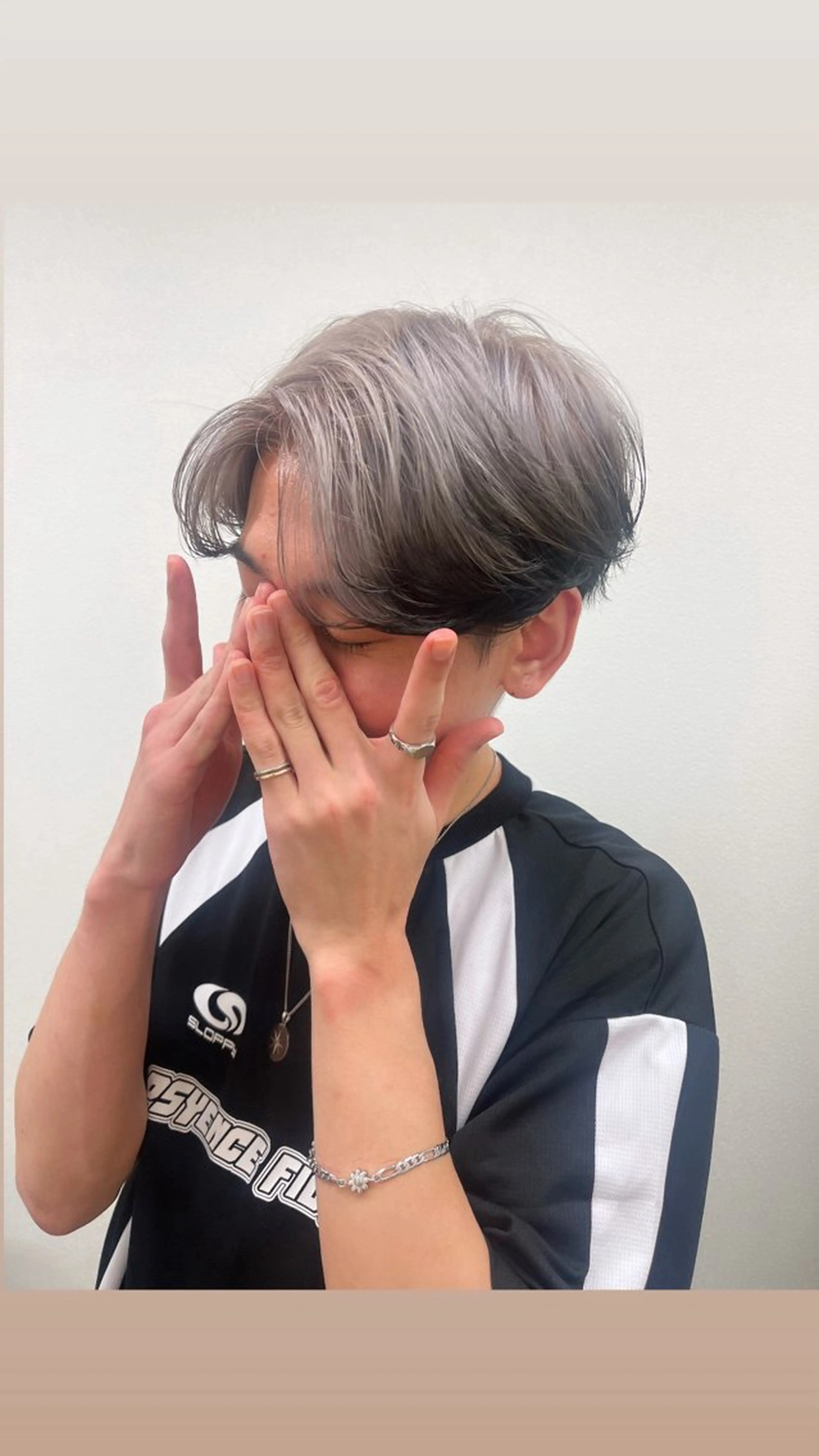 カラー ユイ☆レイヤーカット ヘアセット/ブリーチのヘアスタイル