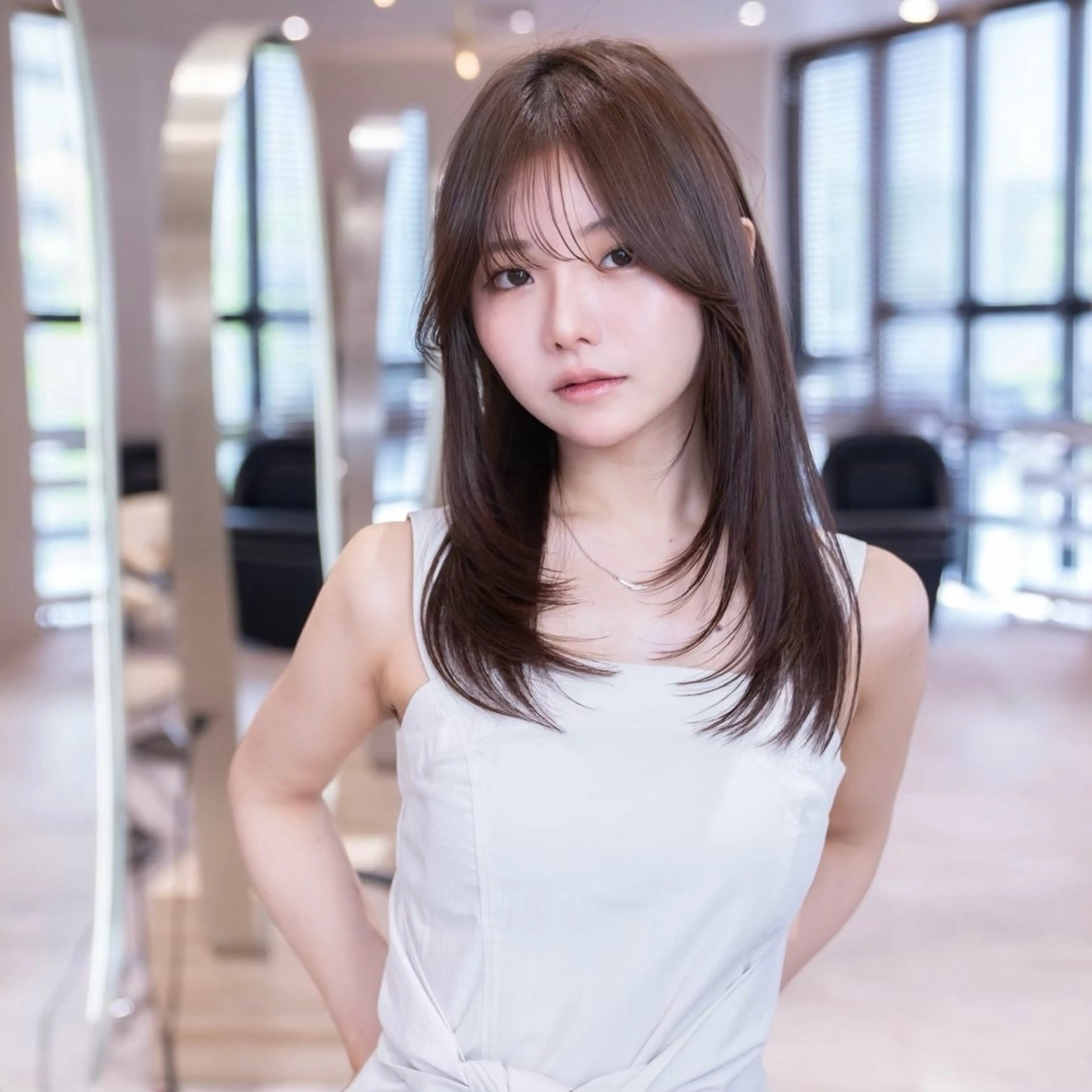 セミロング ボブ 顔まわりレイヤー 顔周りカット ハッシュカット 髪質改善 カット ヘアカラー トリートメント 原宿/韓国/髪質改善 /レイヤー/ボブのヘアスタイル