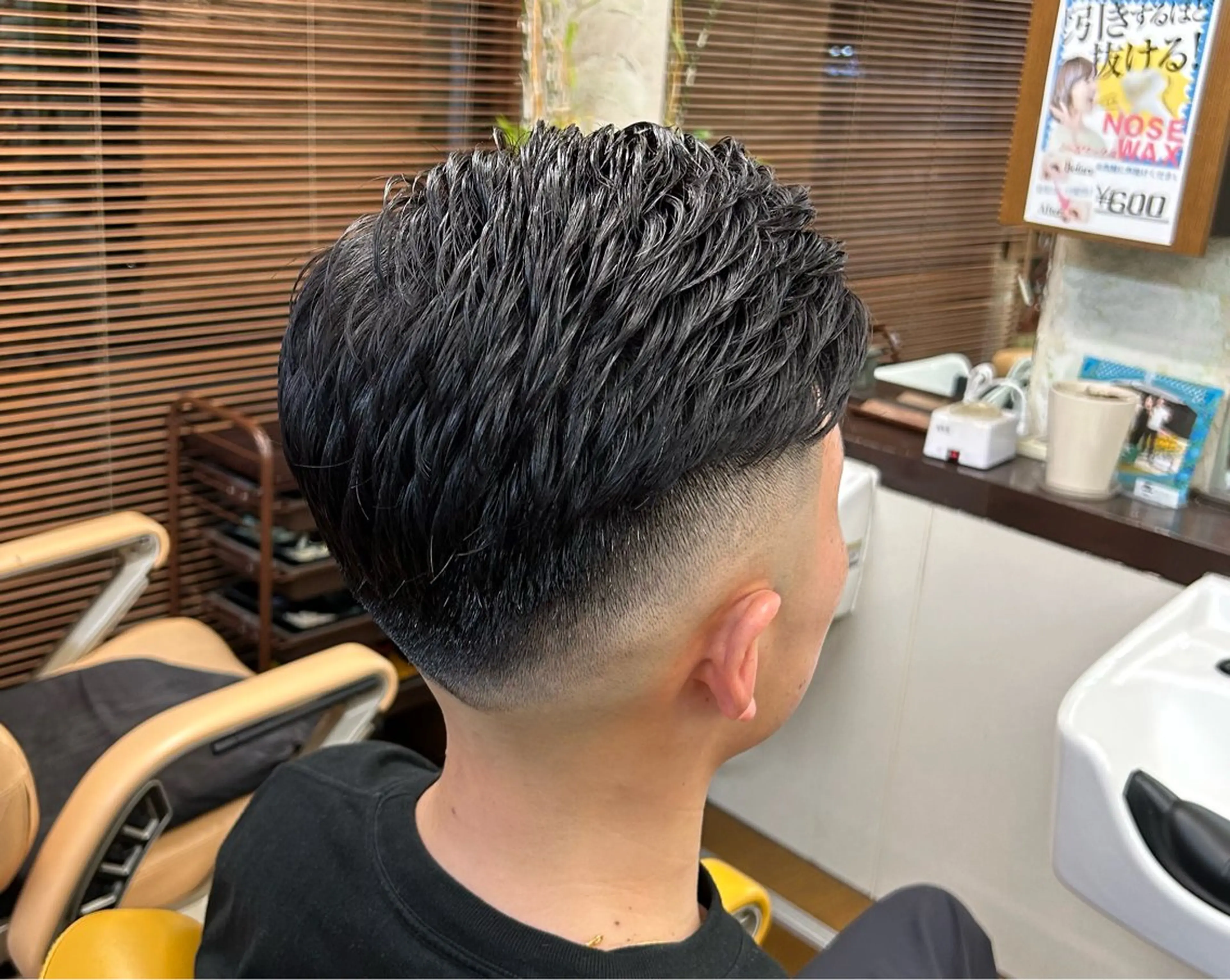 ショート メンズ フェードカット 濡れパン カット パーマ 新宿メンズカット✂︎ 能戸蒼生💈のヘアスタイル