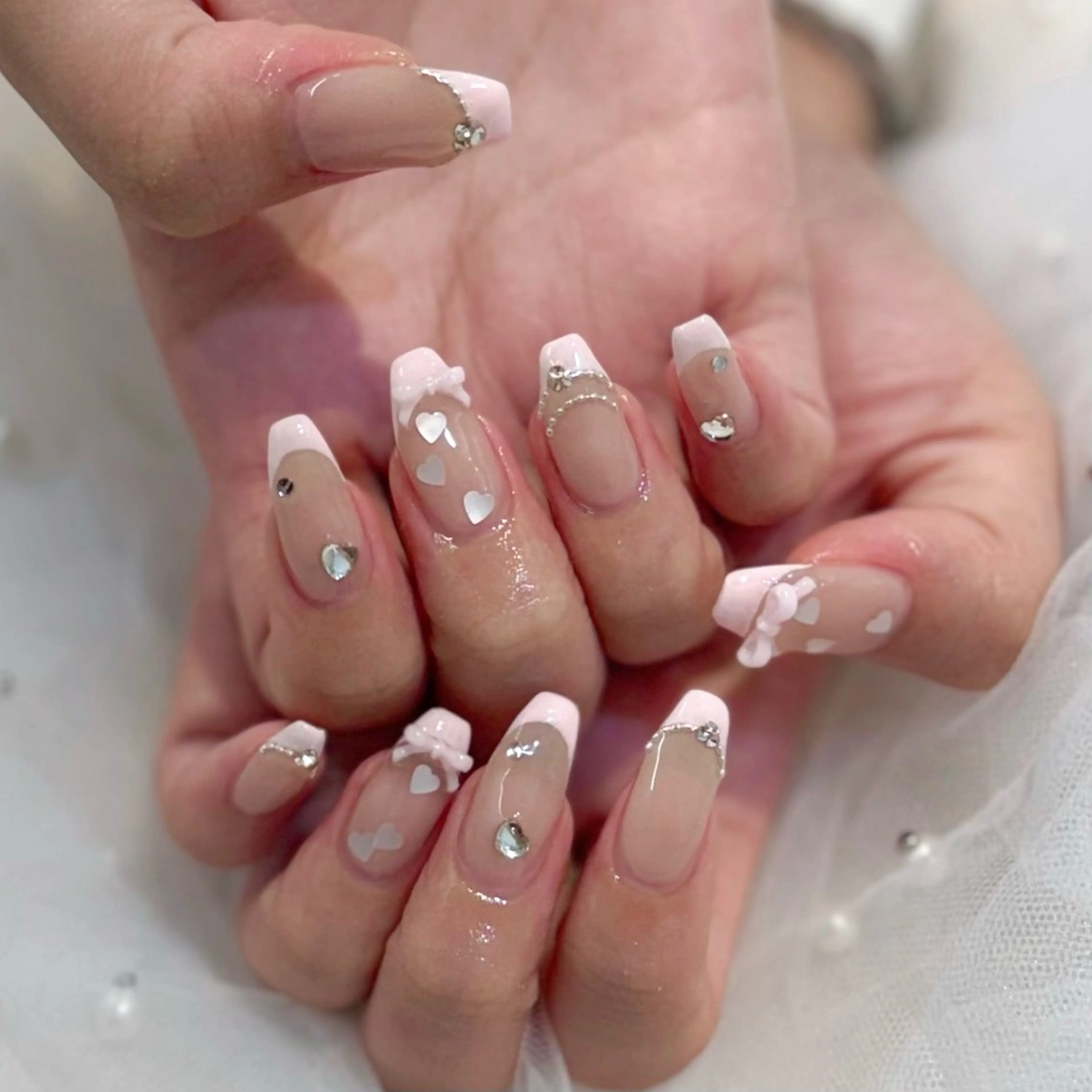 ネイル ハンドネイル ハンドケア Chizuru ☾ ໋のネイルデザイン