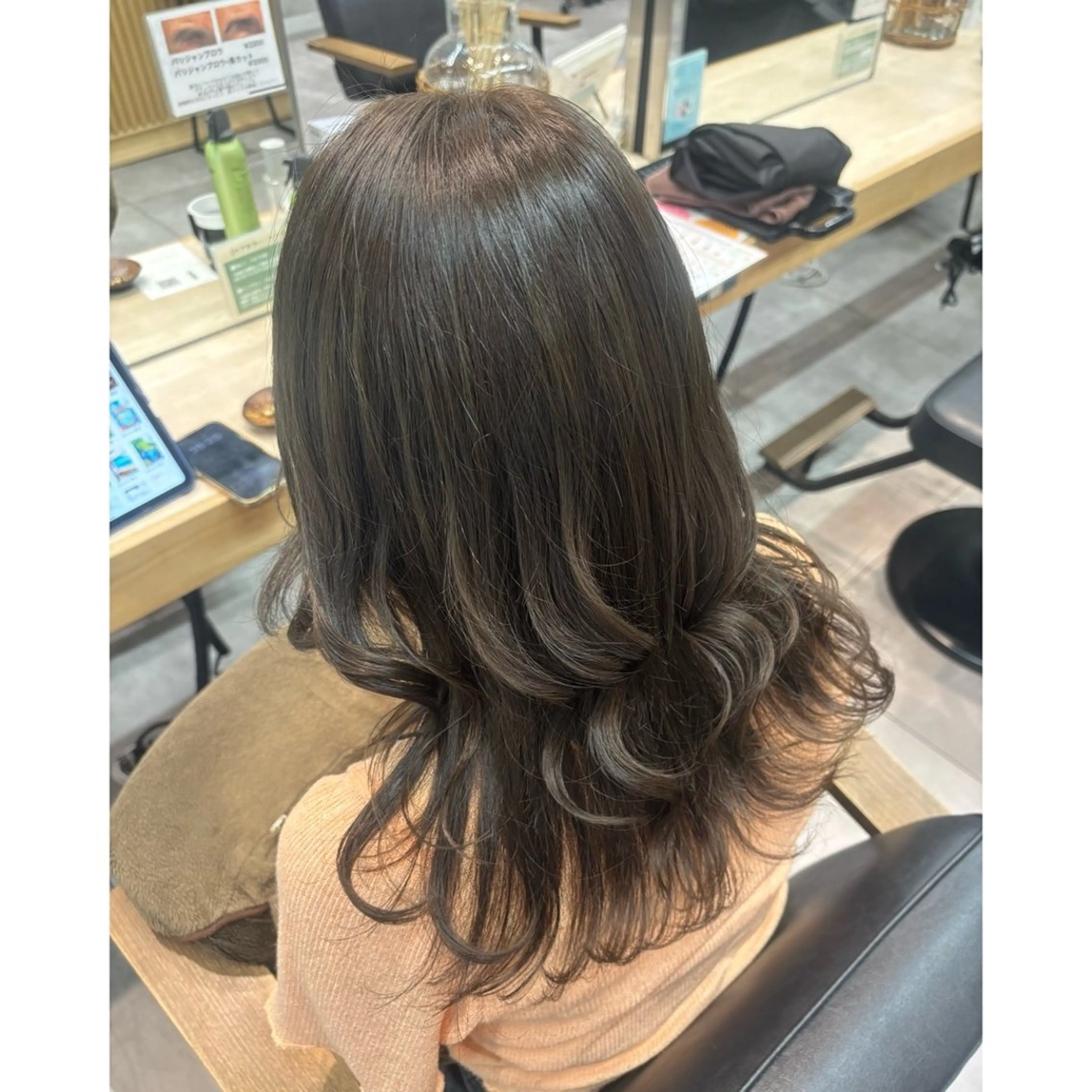 ミディアム 艶カラー/韓国ヘア 🎀🫧 / amiのヘアスタイル