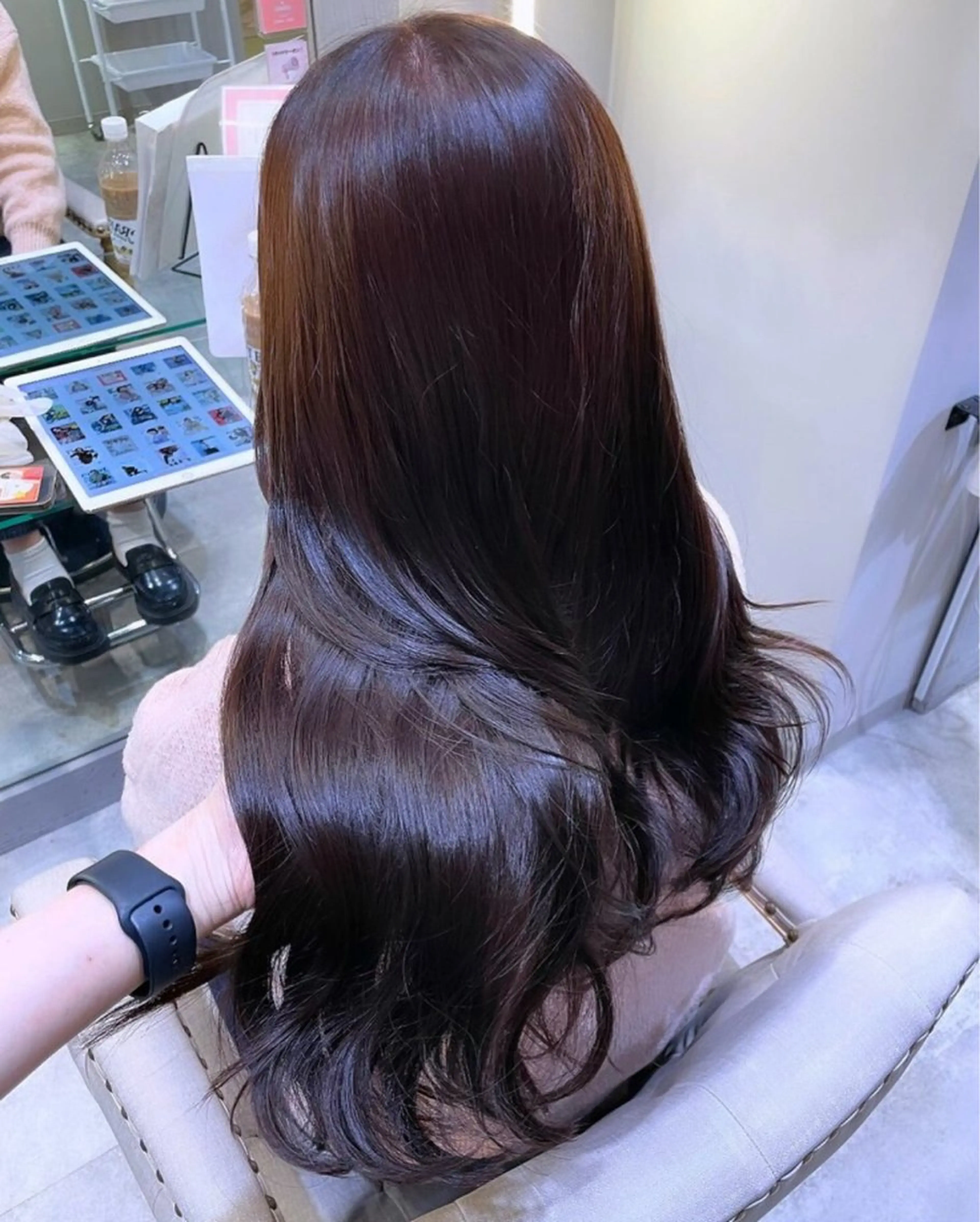 ロング カラー ヘアカラー トリートメント 🤍ふんわりアイドル カラー🎀Rio🪽のヘアスタイル