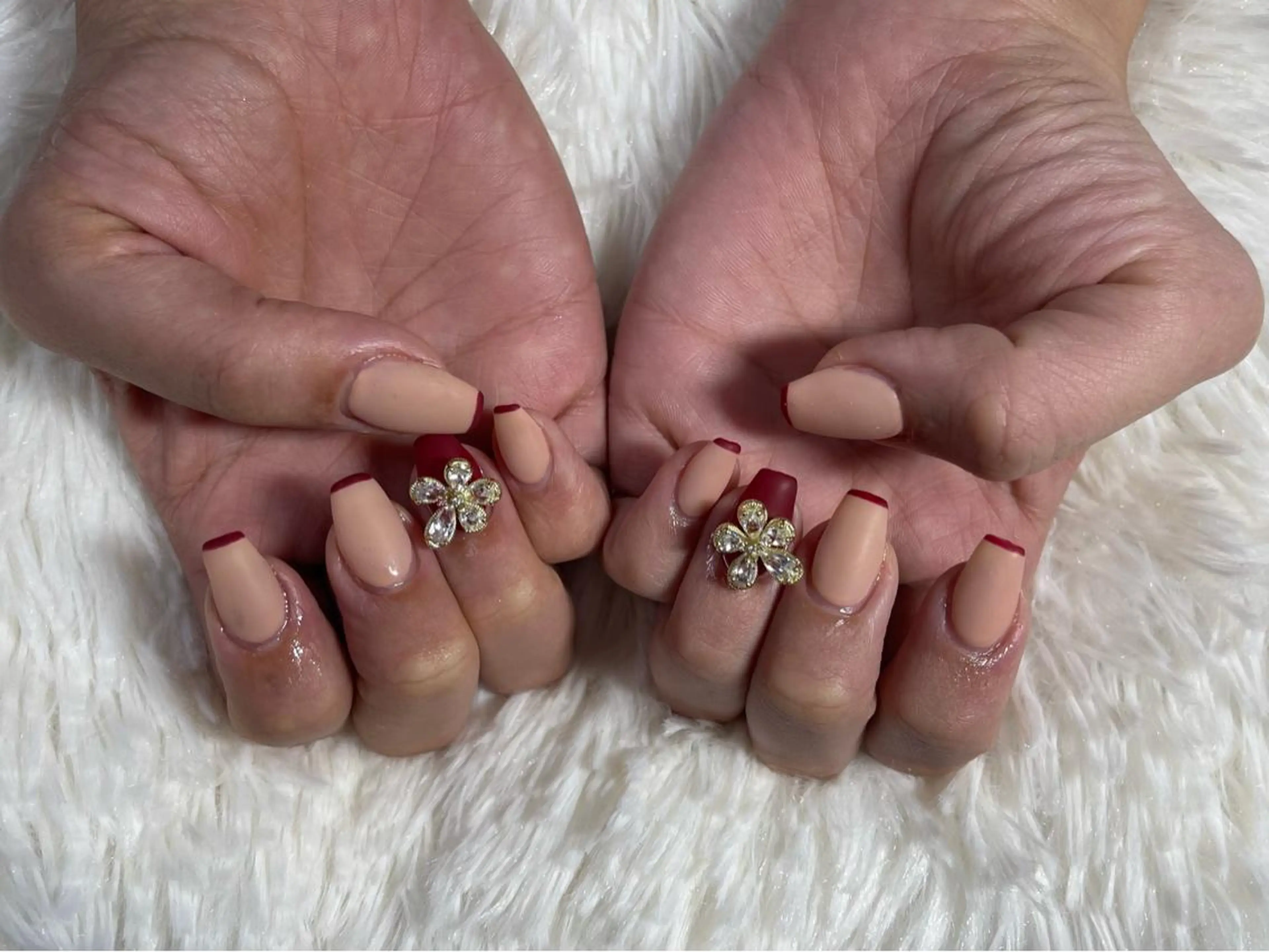 ネイル マットネイル ハンドネイル R’s nailのエステ・リラクイメージ