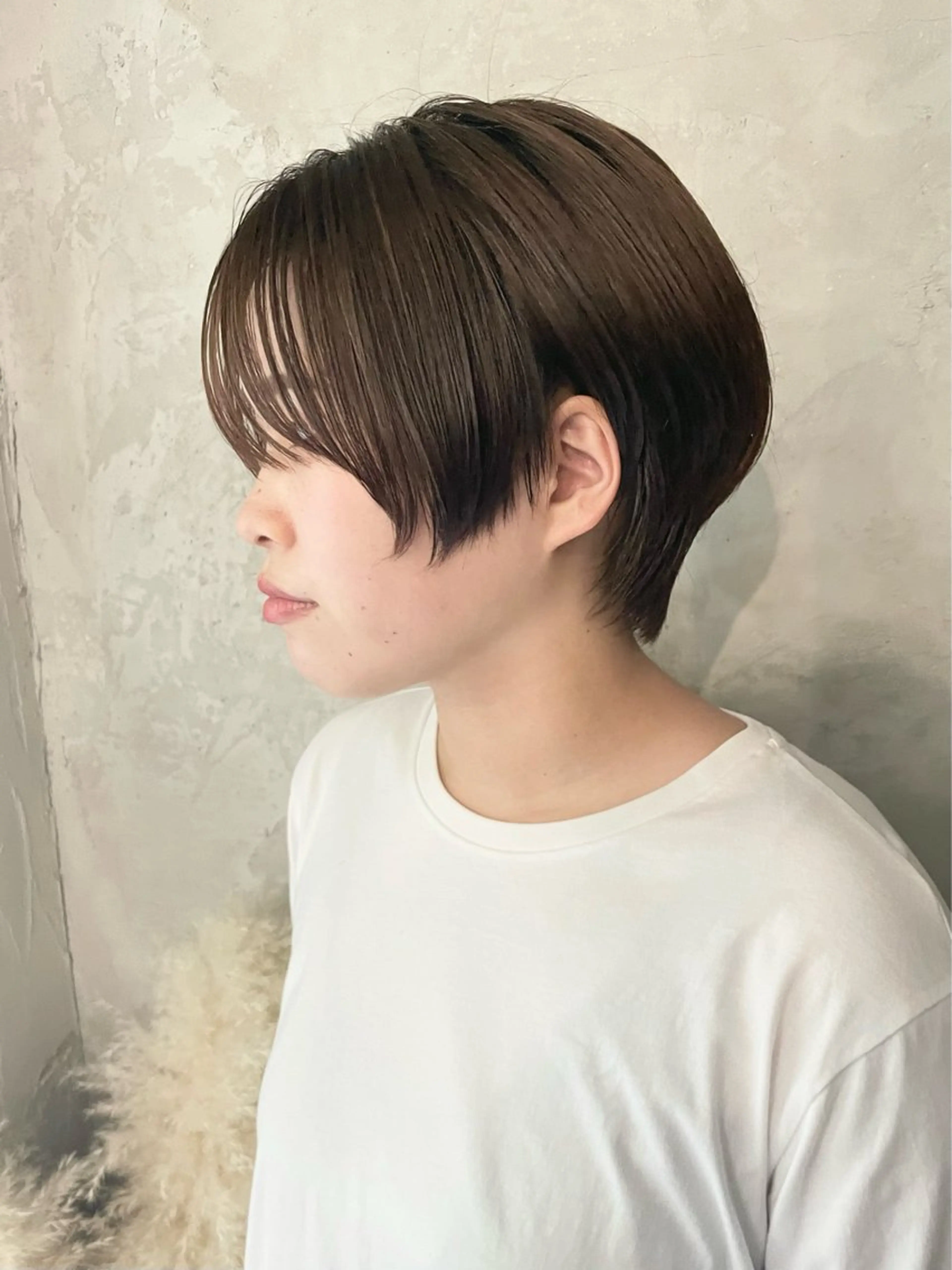 ショート カラー 岡田 恭明のヘアスタイル
