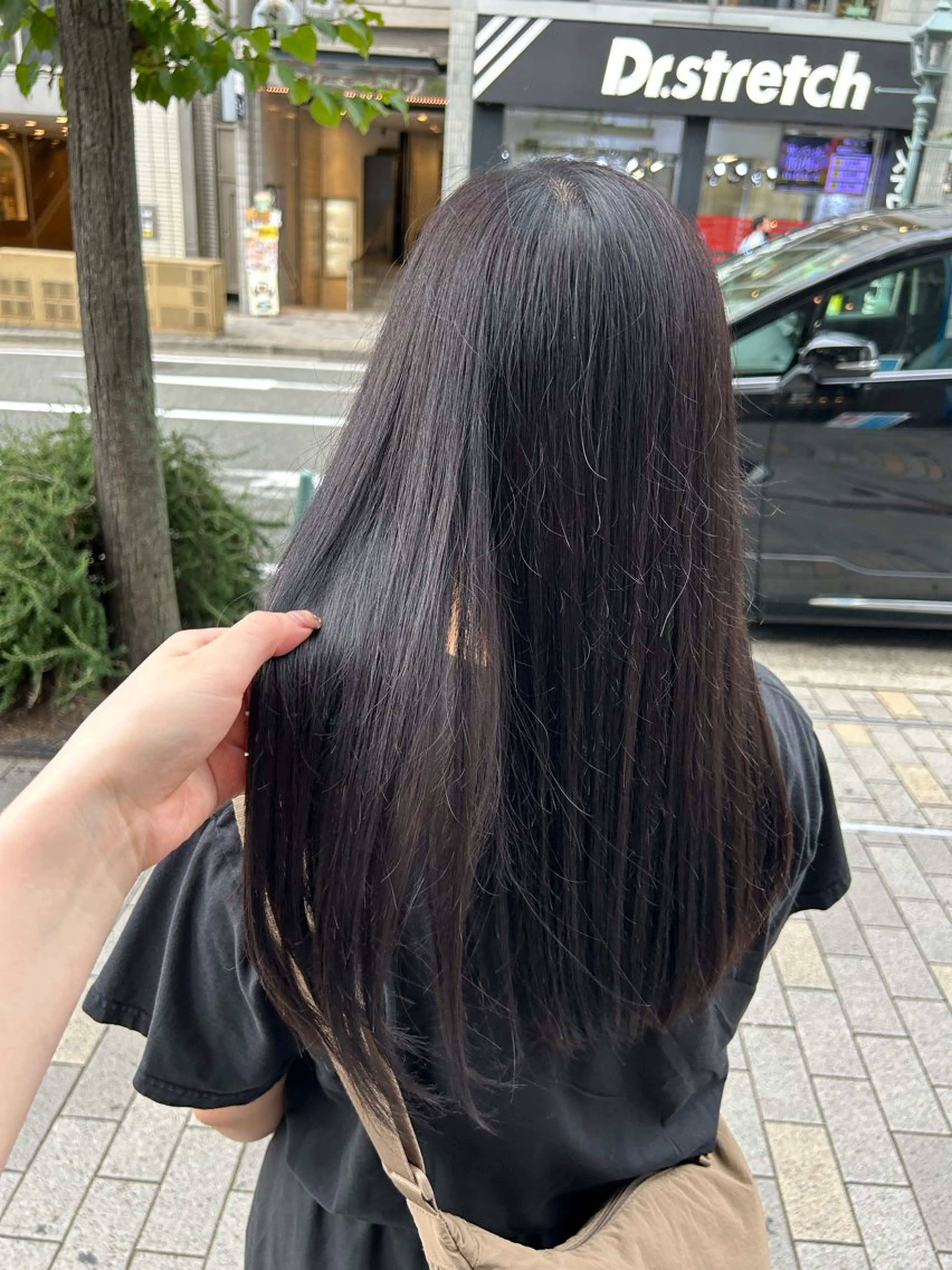 ロング 瀬川 夏緒のヘアスタイル