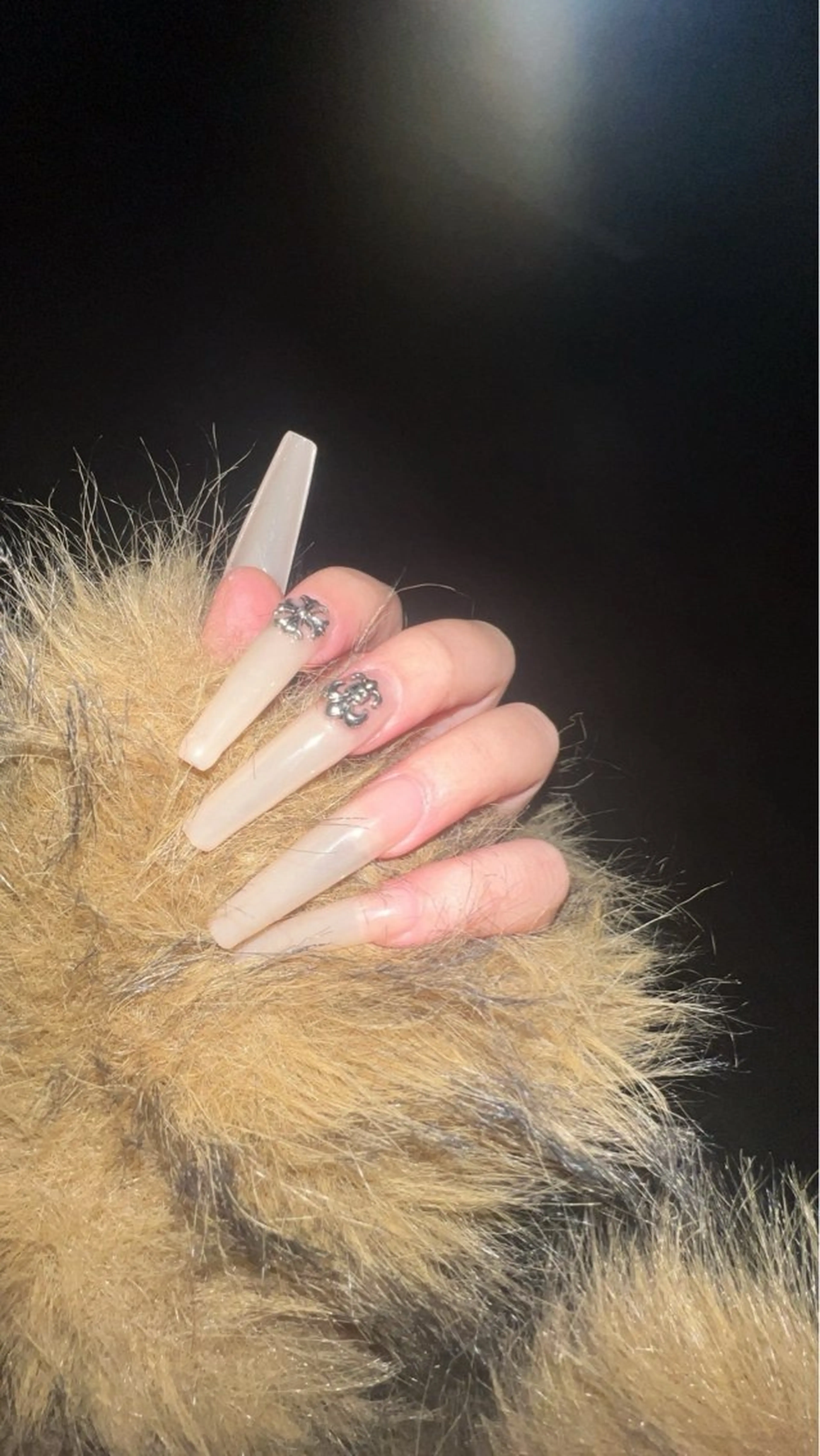 ネイル ワンカラーネイル kazane 💅🏾💋のネイルデザイン