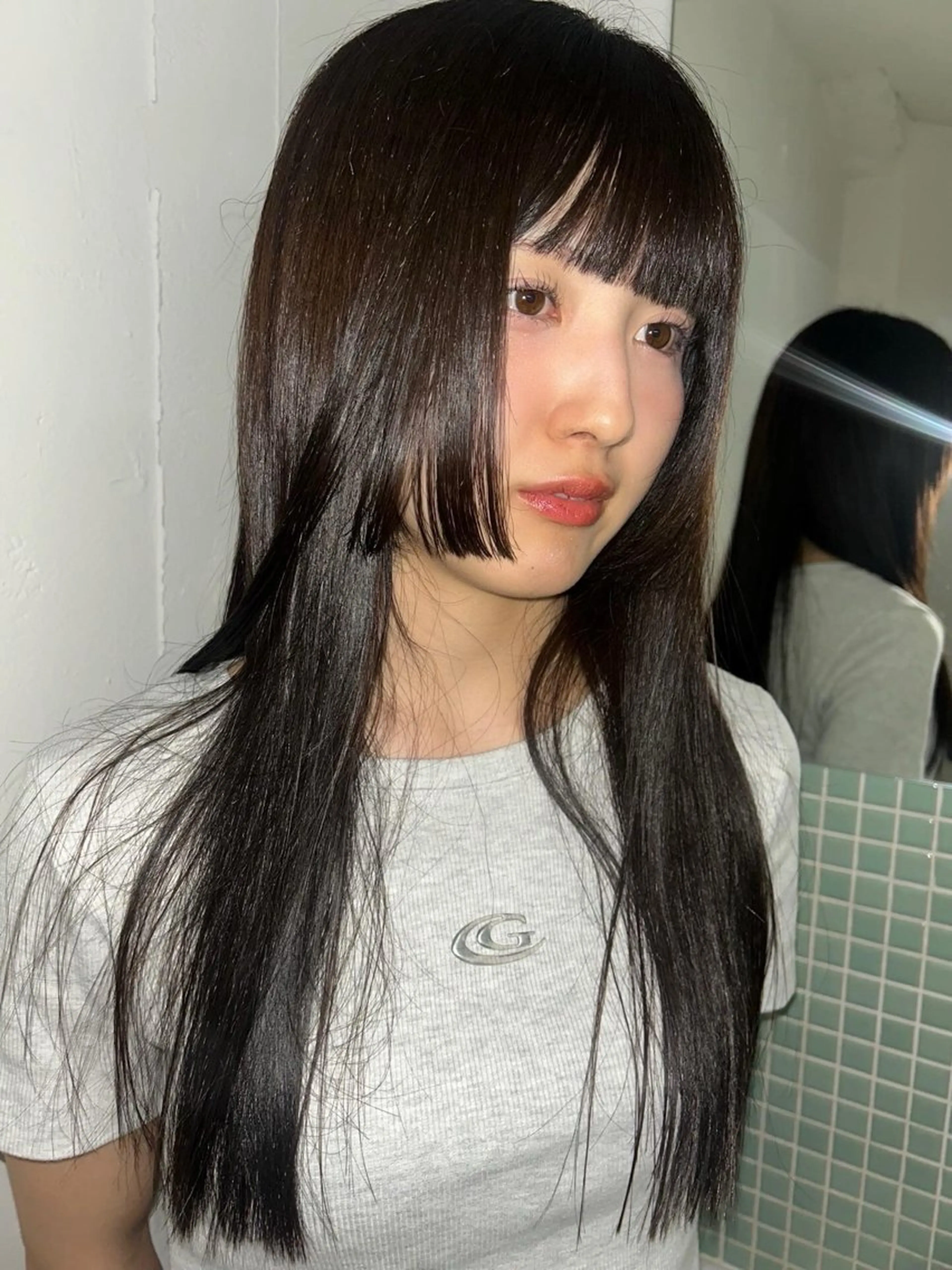 ロング カット hen所属・心斎橋/レイヤー/ ブリーチ/モエのヘアスタイル